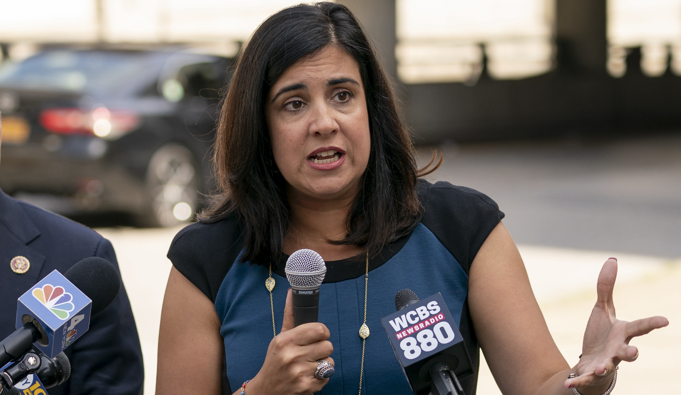 NYC Rep. Nicole Malliotakis urges Brooklynite Chuck Schumer to act on immigrant crisis