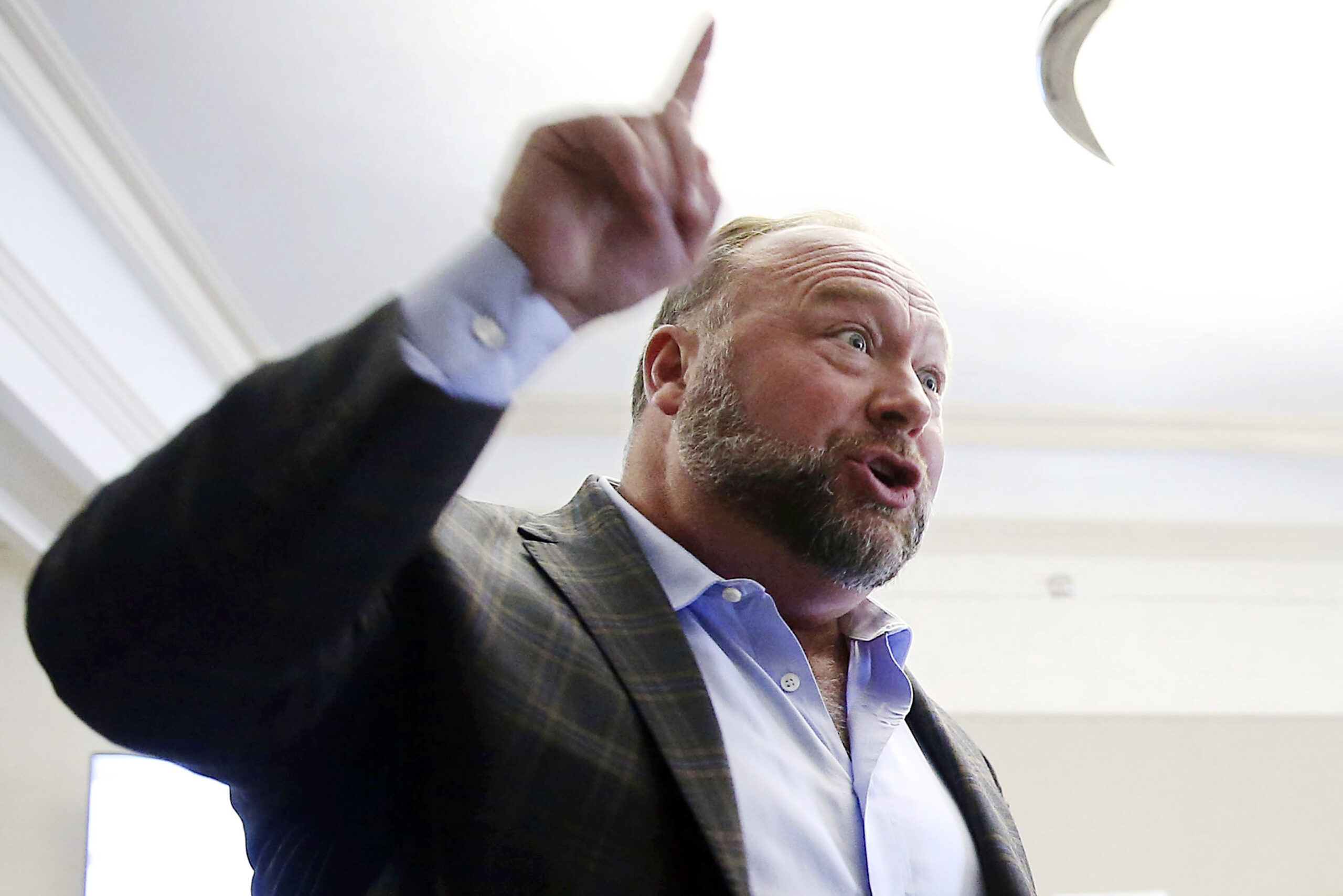 Alex Jones ditches Donald Trump for ‘way better’ Ron DeSantis