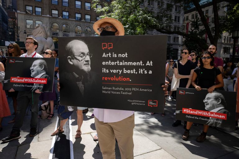 Denver professor suggests Mossad was behind Rushdie stabbing