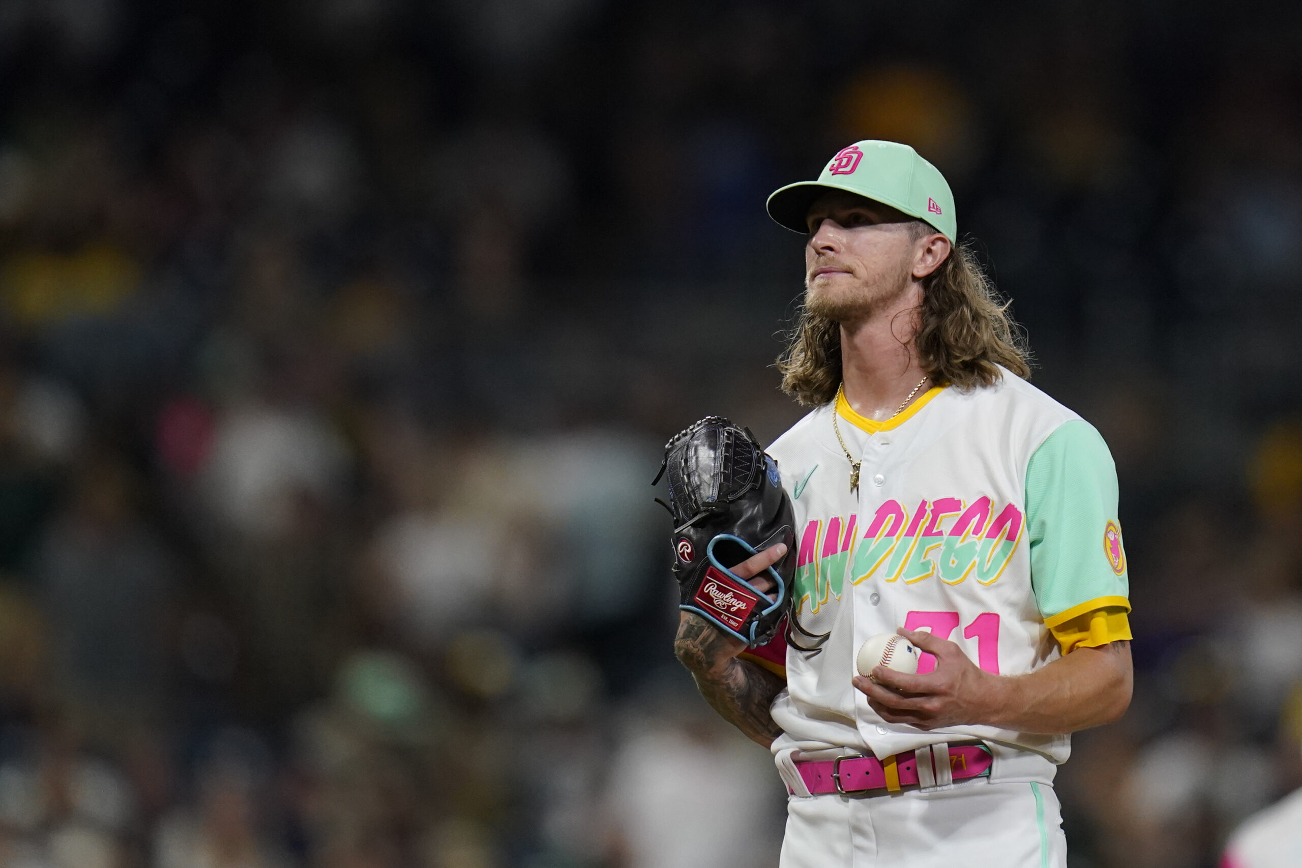 WATCH: MLB closer Josh Hader booed by own fans after meltdown in ninth inning