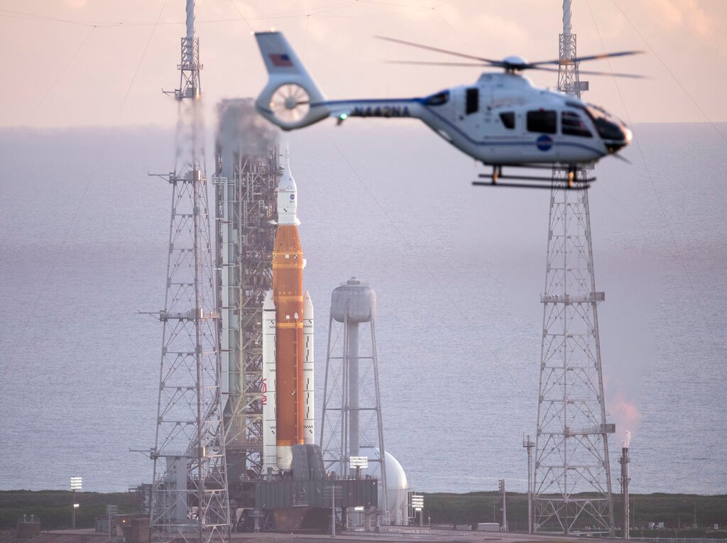 NASA sets its sights on new launch window for Artemis I