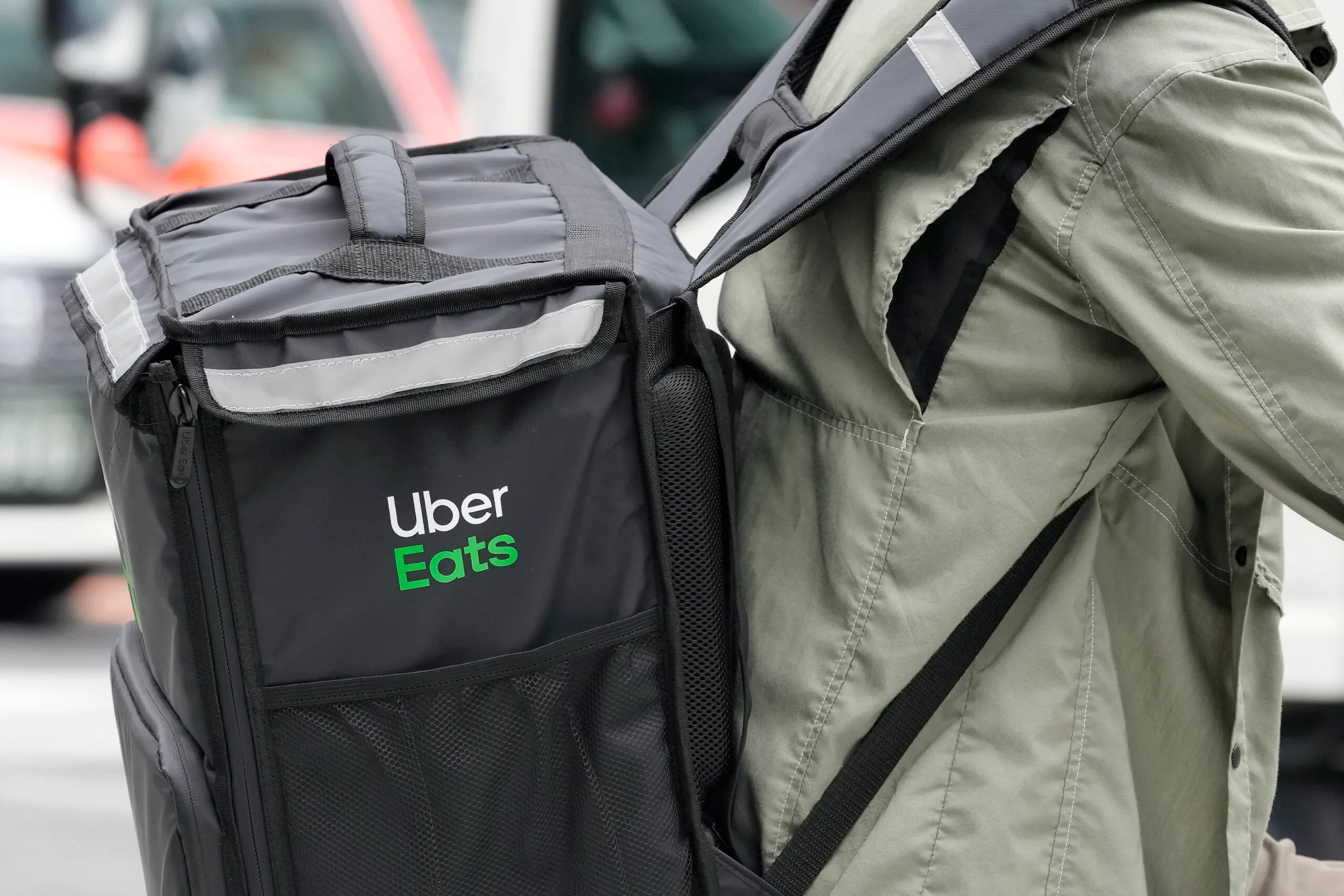 Uber Eats slated to start accepting SNAP benefits next year