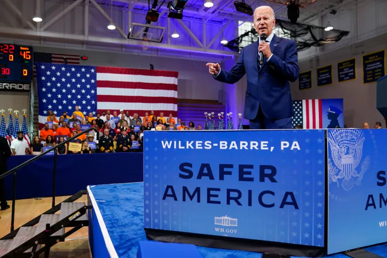 Voters add violent crime to top concerns as murder and car thefts surge