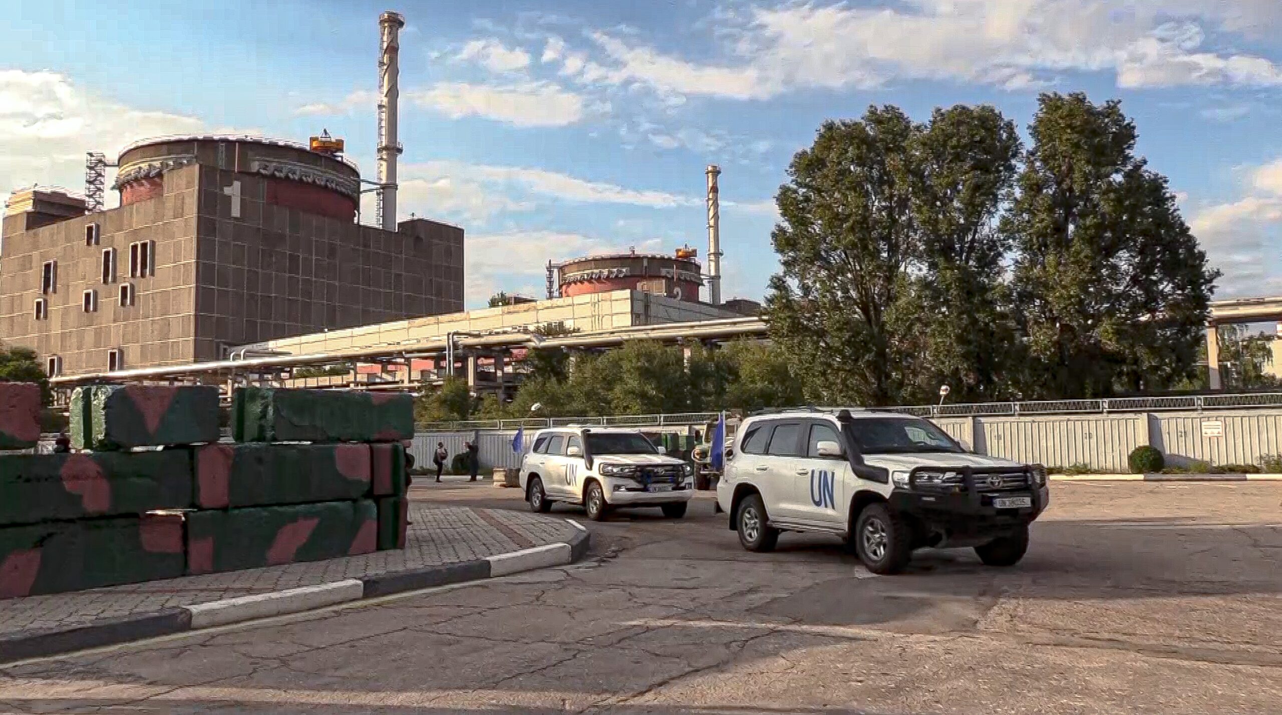 Ukrainian nuclear plant loses external power due to shelling, UN watchdog says