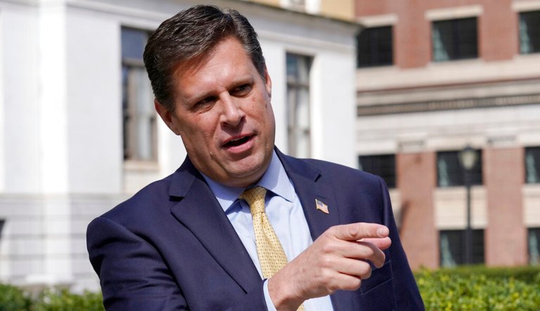Trump-backed Geoff Diehl to compete against Democrat Maura Healey in MA gubernatorial race