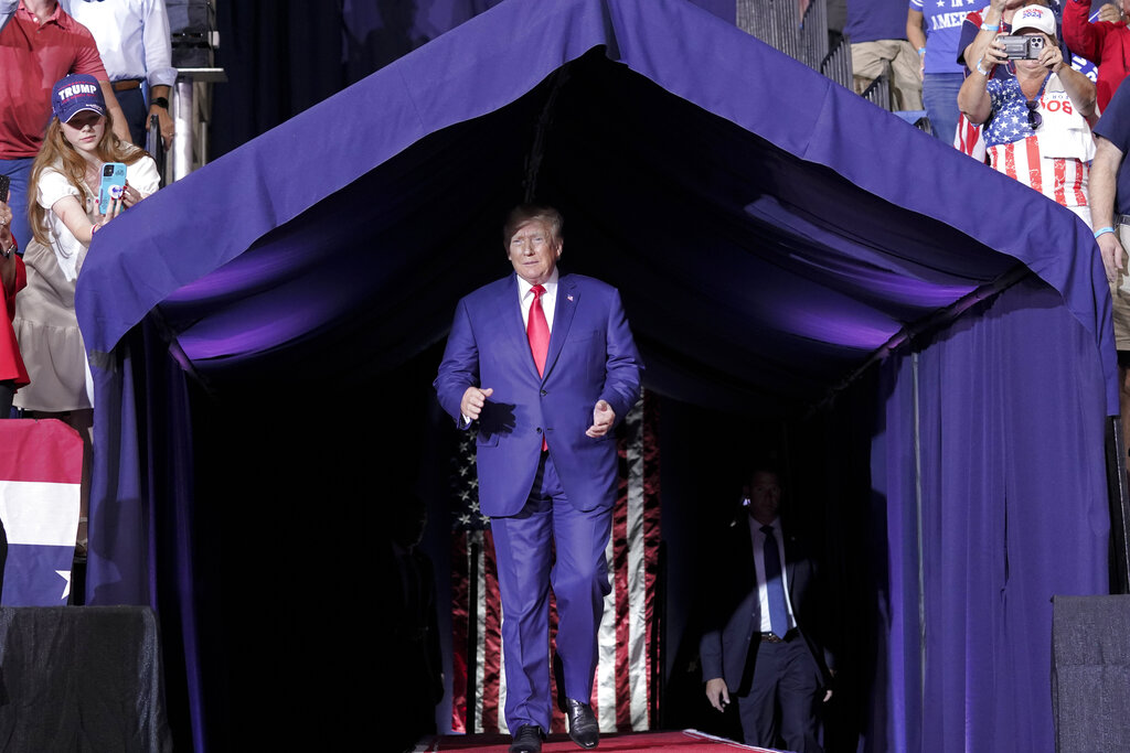 Truth or dare: Trump remains coy on whether he will return to Twitter in wake of Musk takeover