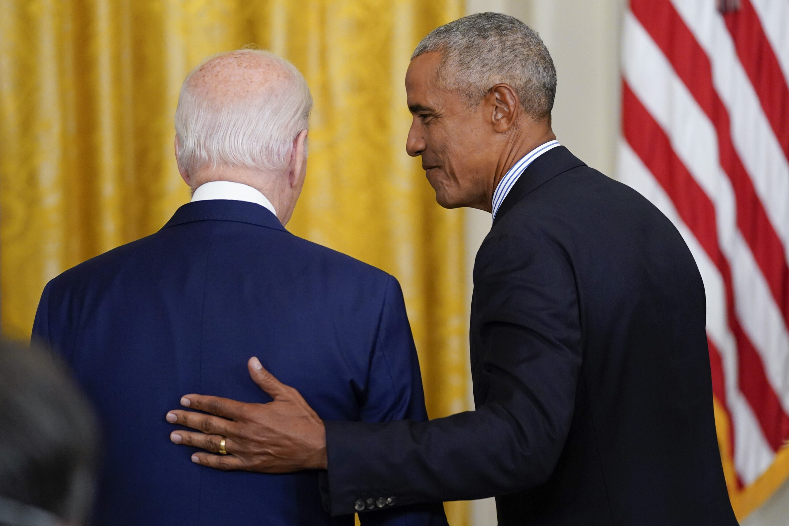 Obama steps in for Biden to try to stem Democratic midterm losses