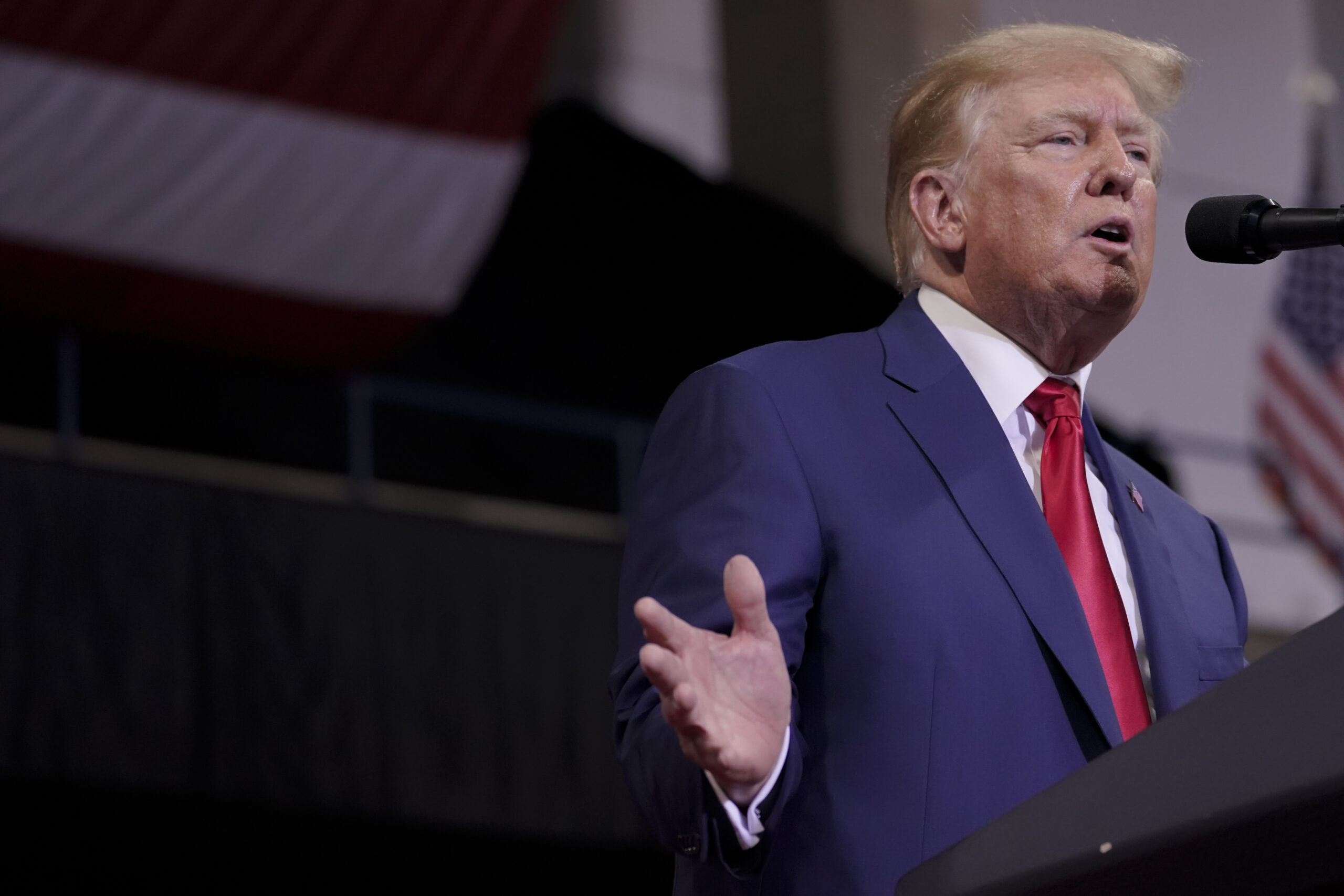 Trump back on Forbes 400; new estimate reveals his net worth