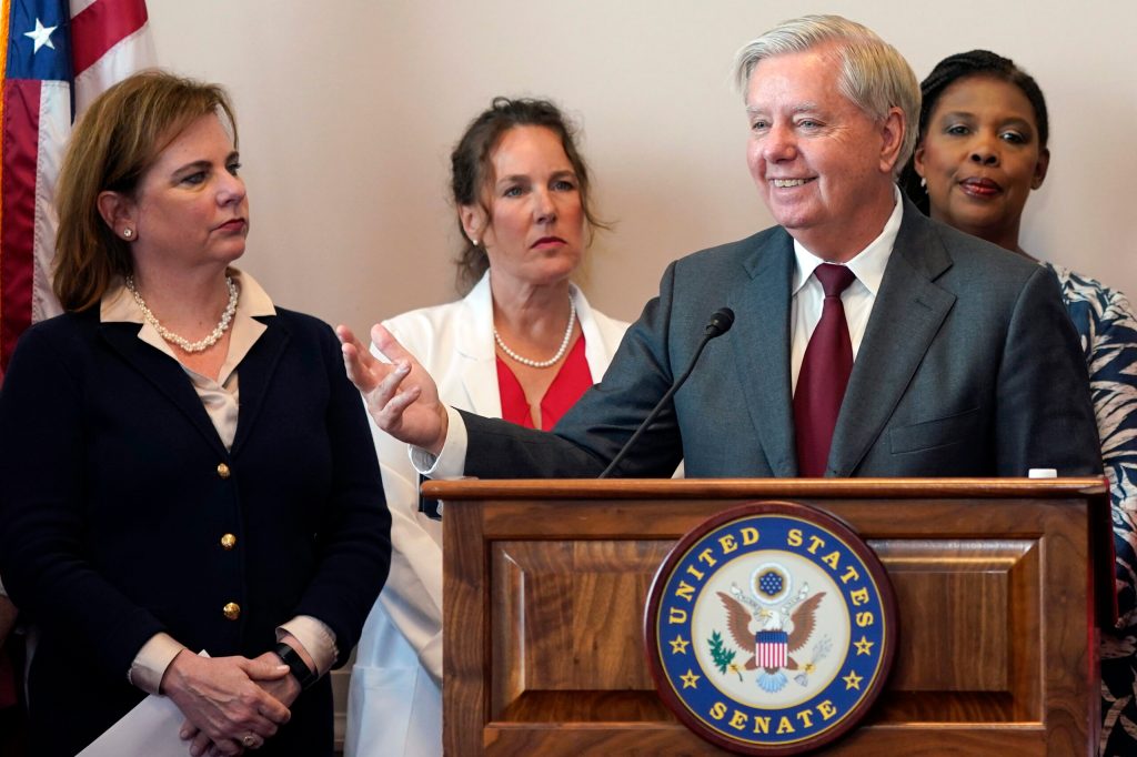 WATCH: Pro-abortion activist crashes Lindsey Graham event proposing ban