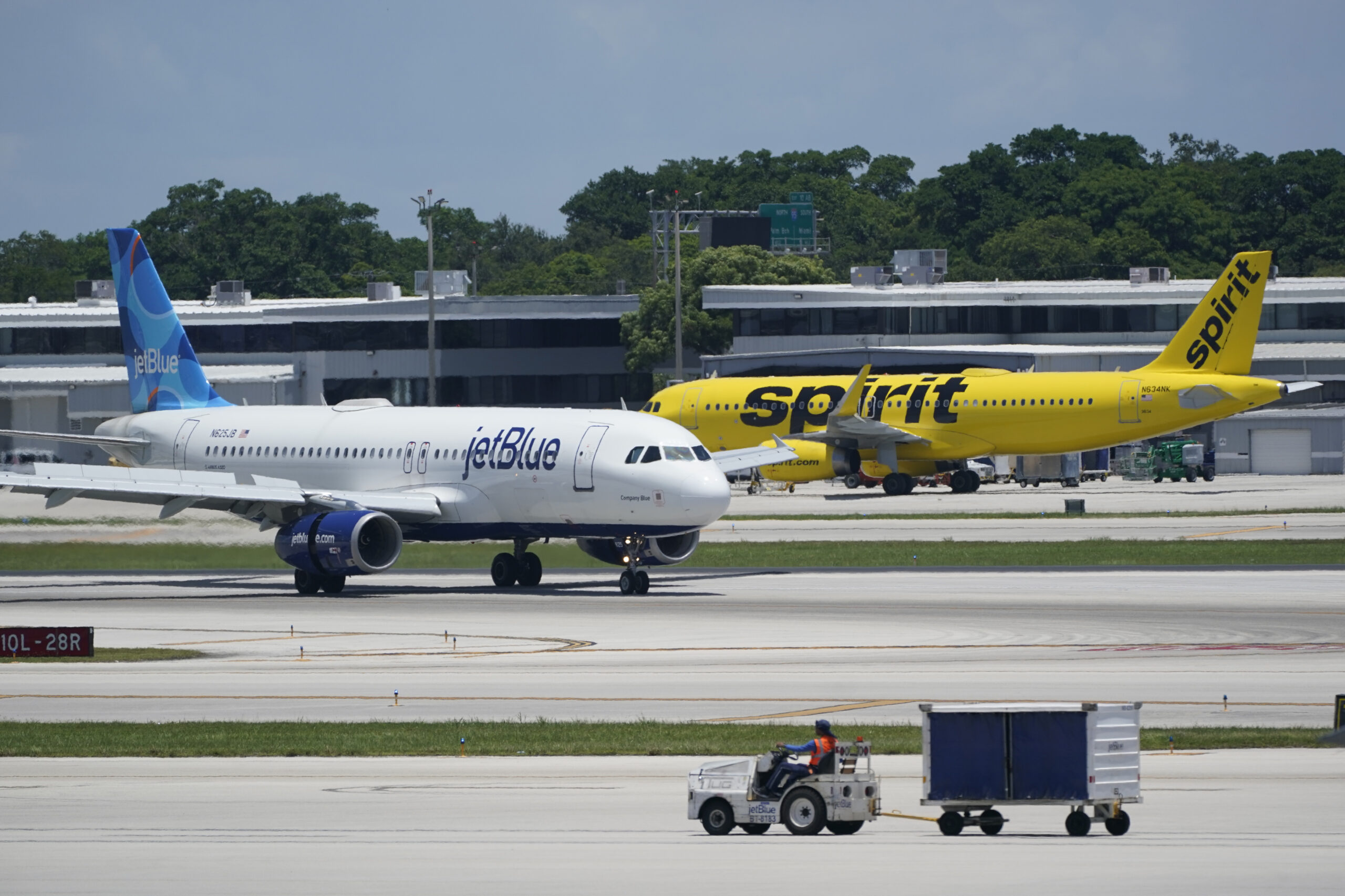 JetBlue expecting DOJ lawsuit﻿ to block merger with Spirit