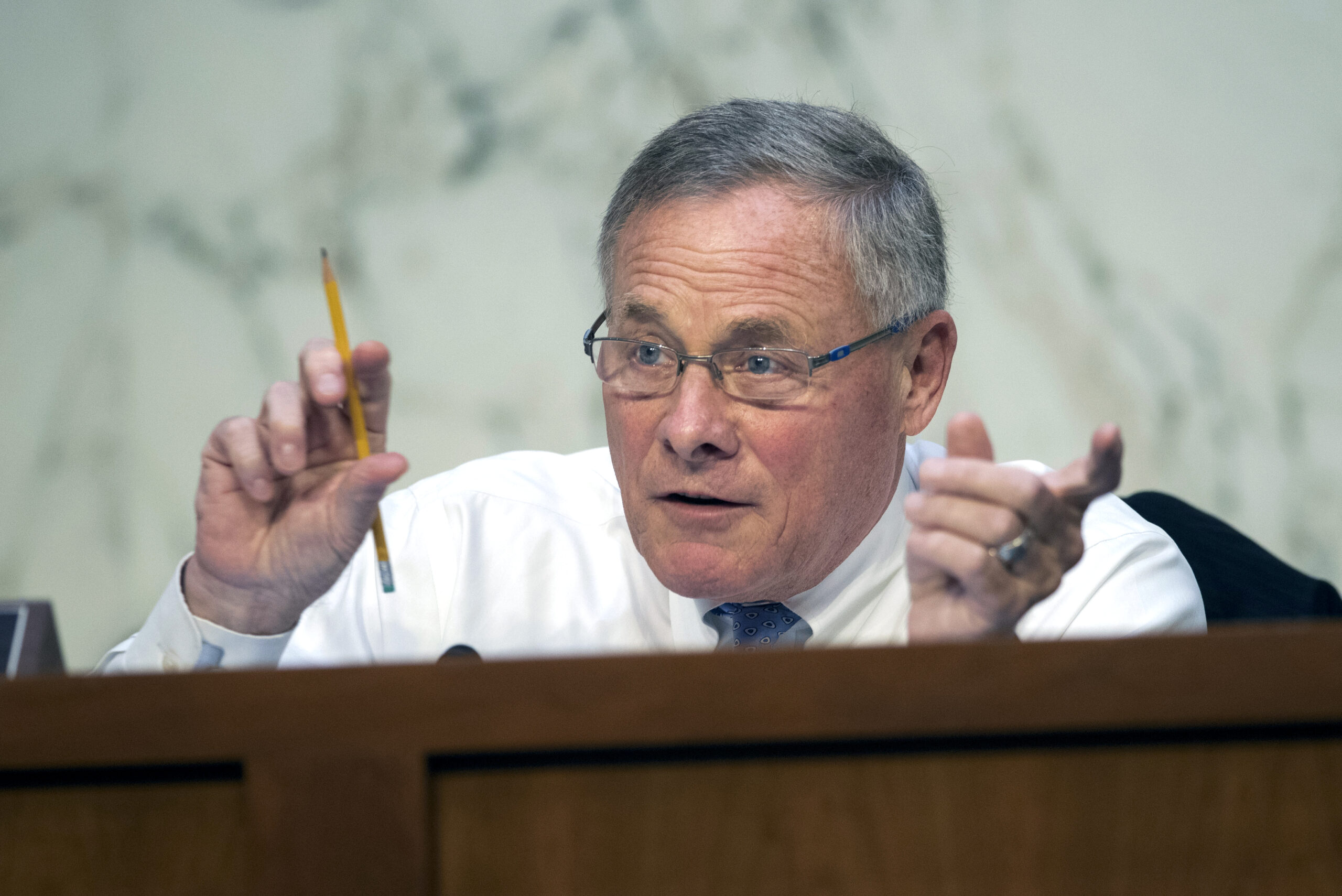 Richard Burr testifies in obscure neighborhood dispute over pizza restaurant