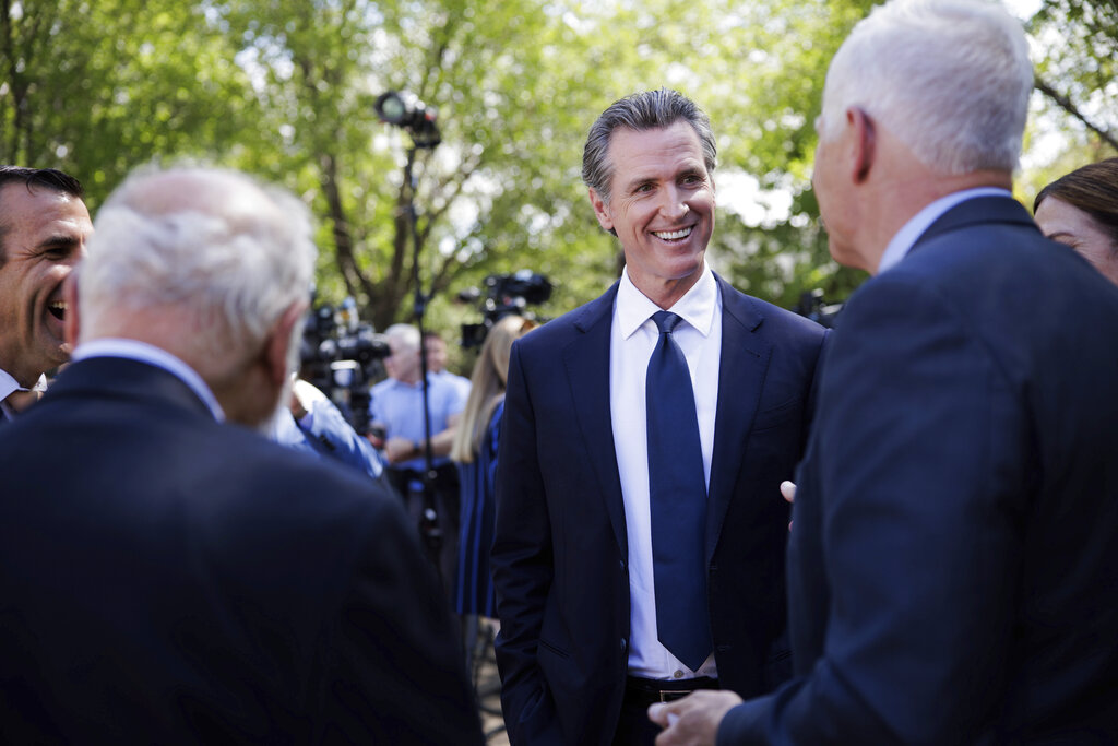 Newsom signs child internet privacy legislation into California law