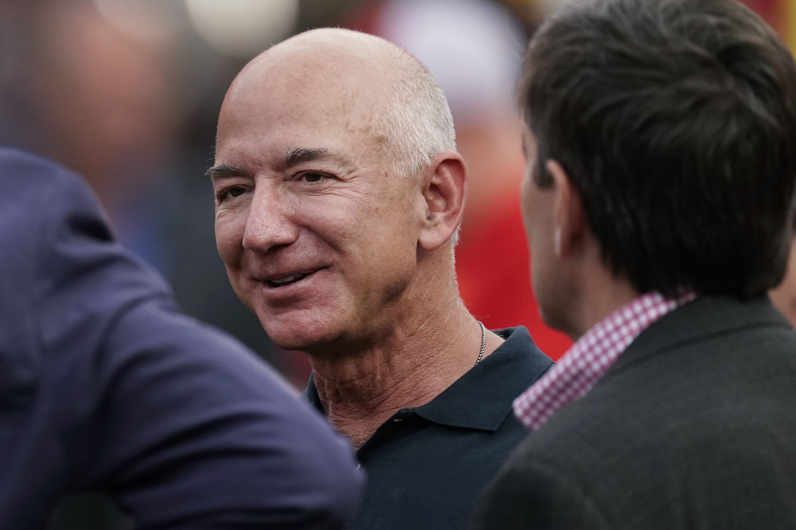 ‘Batten down the hatches’: Bezos warns of impending recession