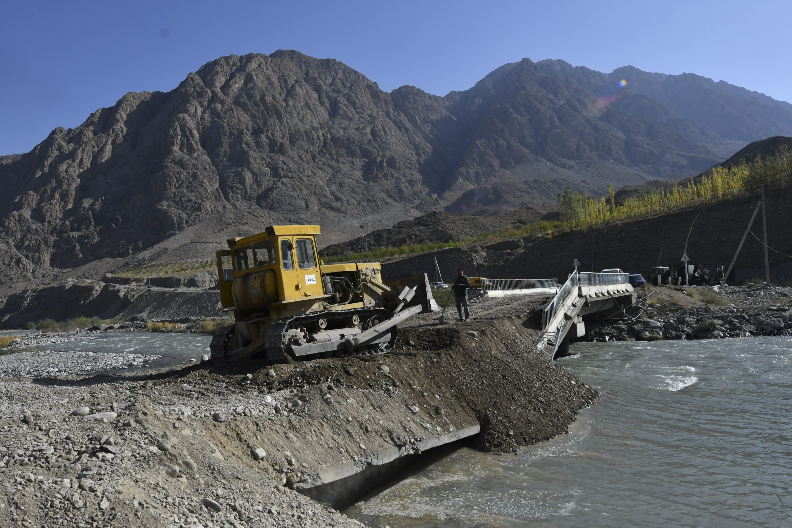 Magnitude 6.8 earthquake reported on China-Tajikistan border