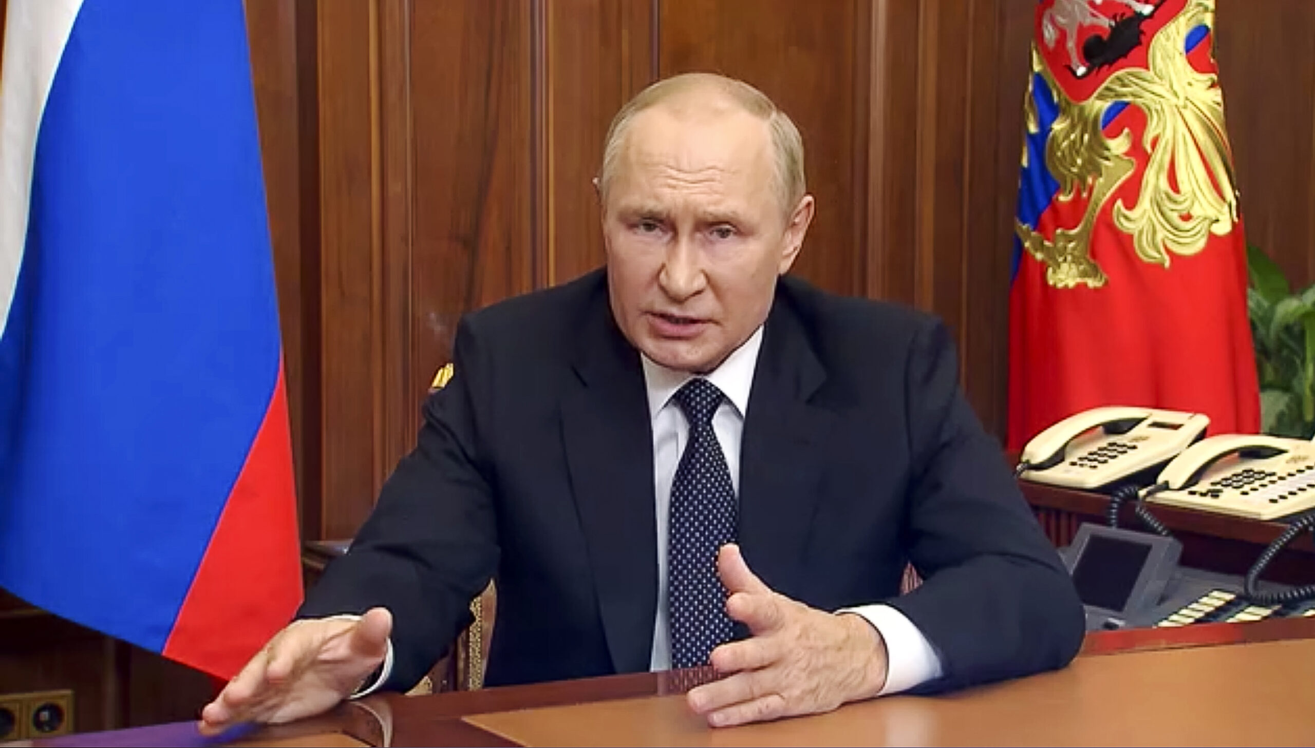 Flights from Russia sell out in minutes after Putin’s speech on conscripts