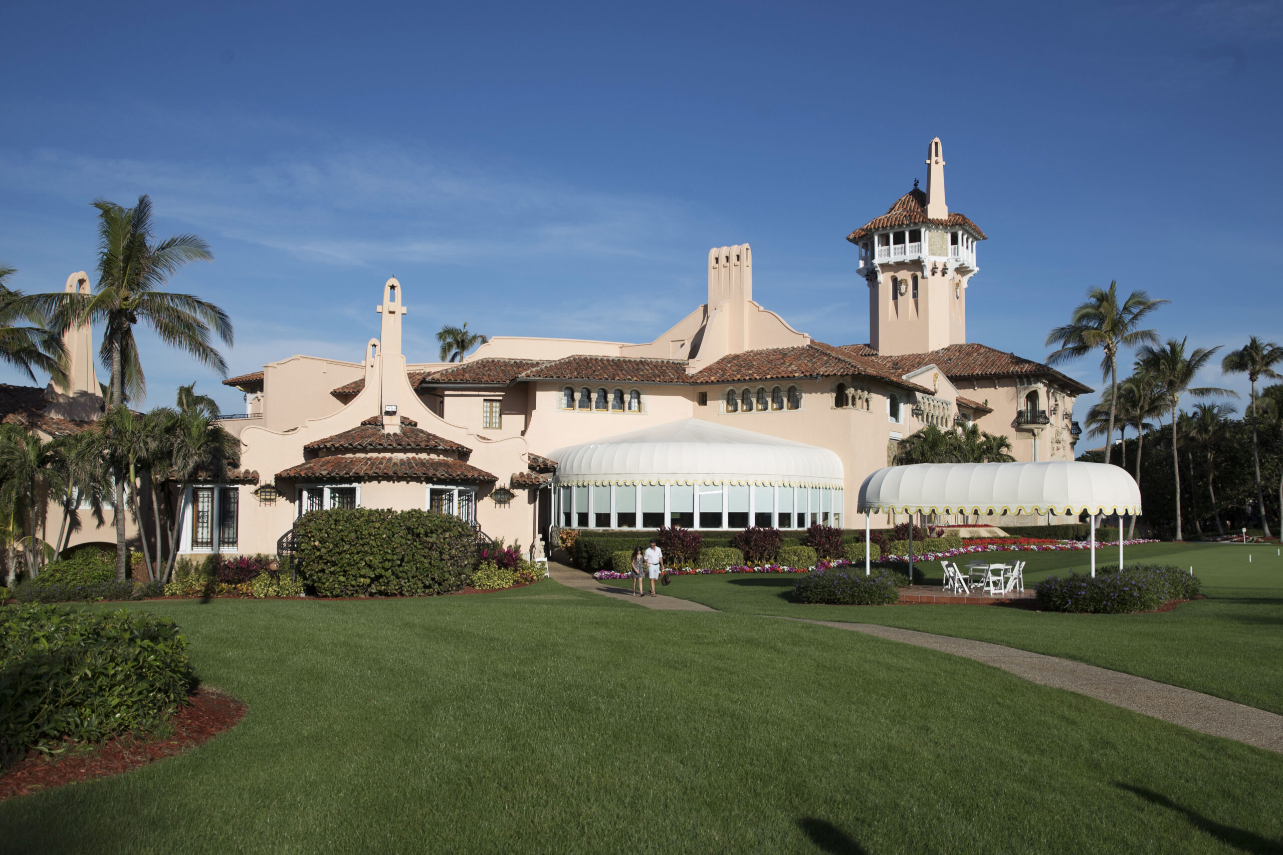 Trump Mar-a-Lago court filing reveals almost 200,000 pages of documents were found