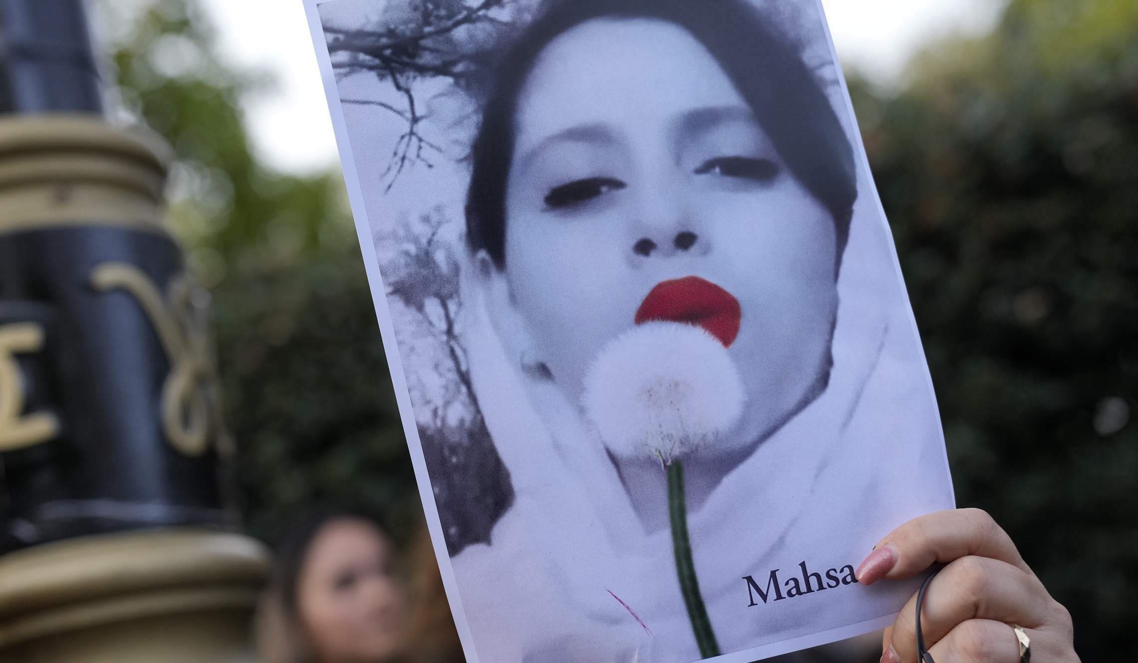 Lack of defections proves Iran reformists’ insincerity