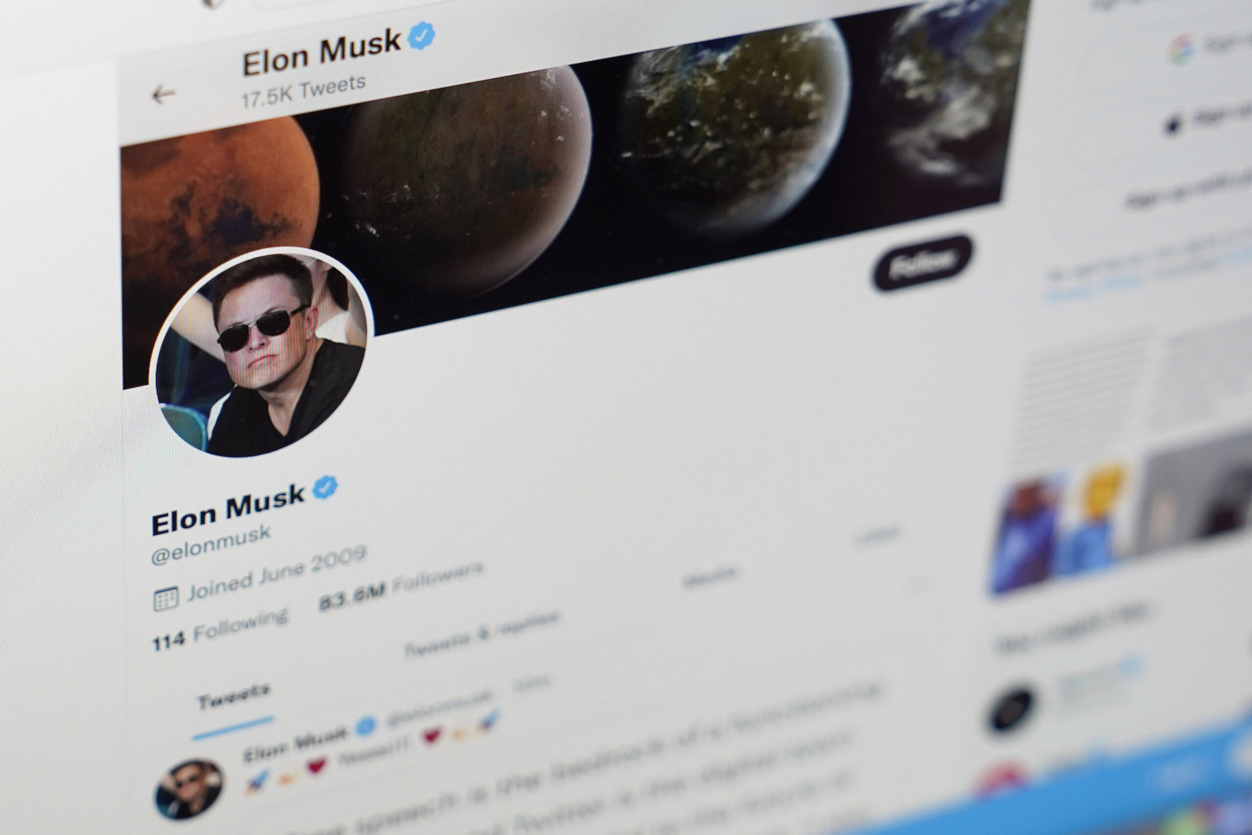 Twitter brings back ‘official’ verification label amid flood of fake accounts