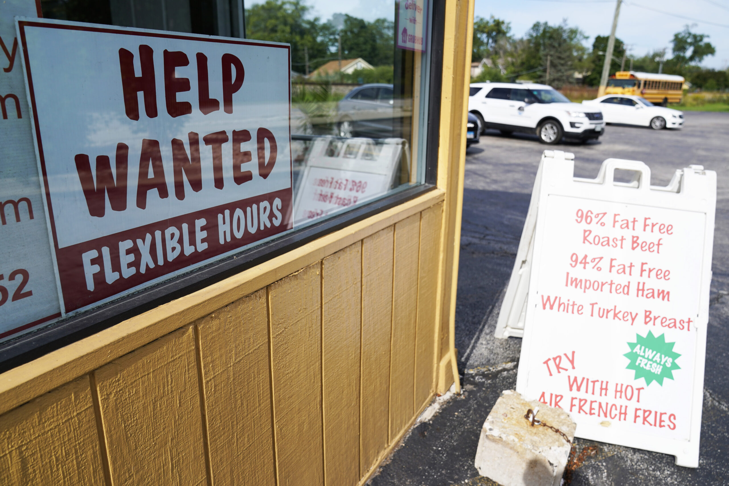 Job openings unexpectedly rose in September amid high interest rates