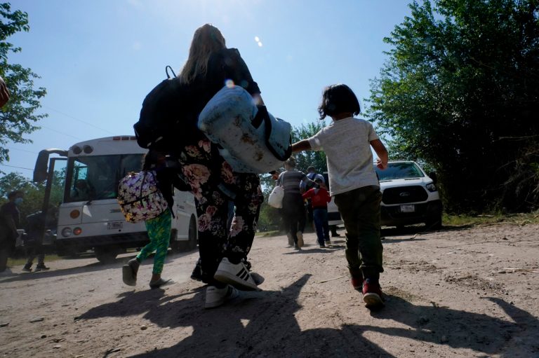 DHS to expel illegal Venezuelans via Trump-era border policy