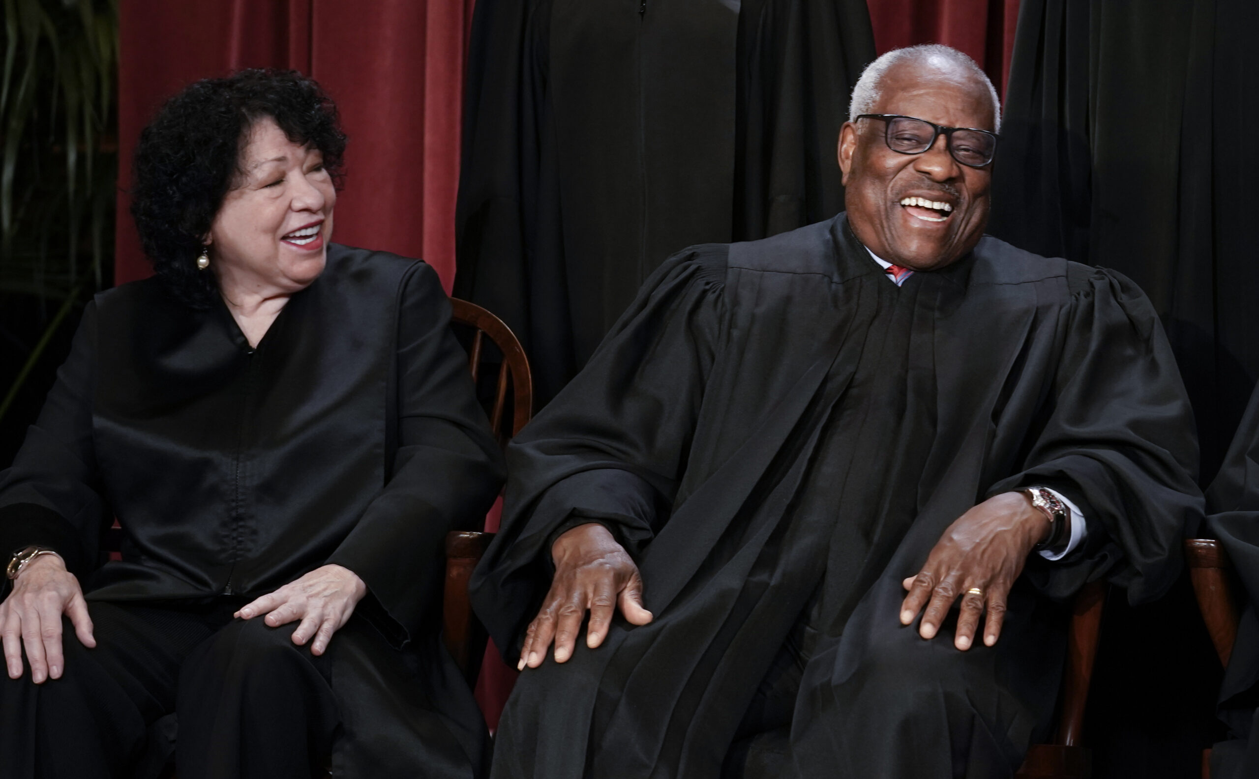 Sotomayor didn’t recuse from Random House cases despite gaining $3M from publisher: Report