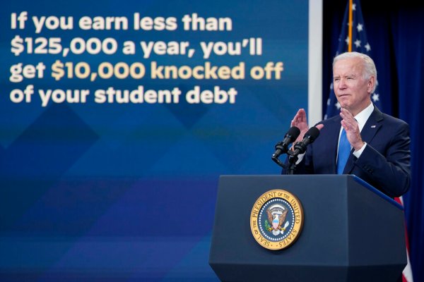 Supreme Court urged to stop Biden $1T student loan bailout