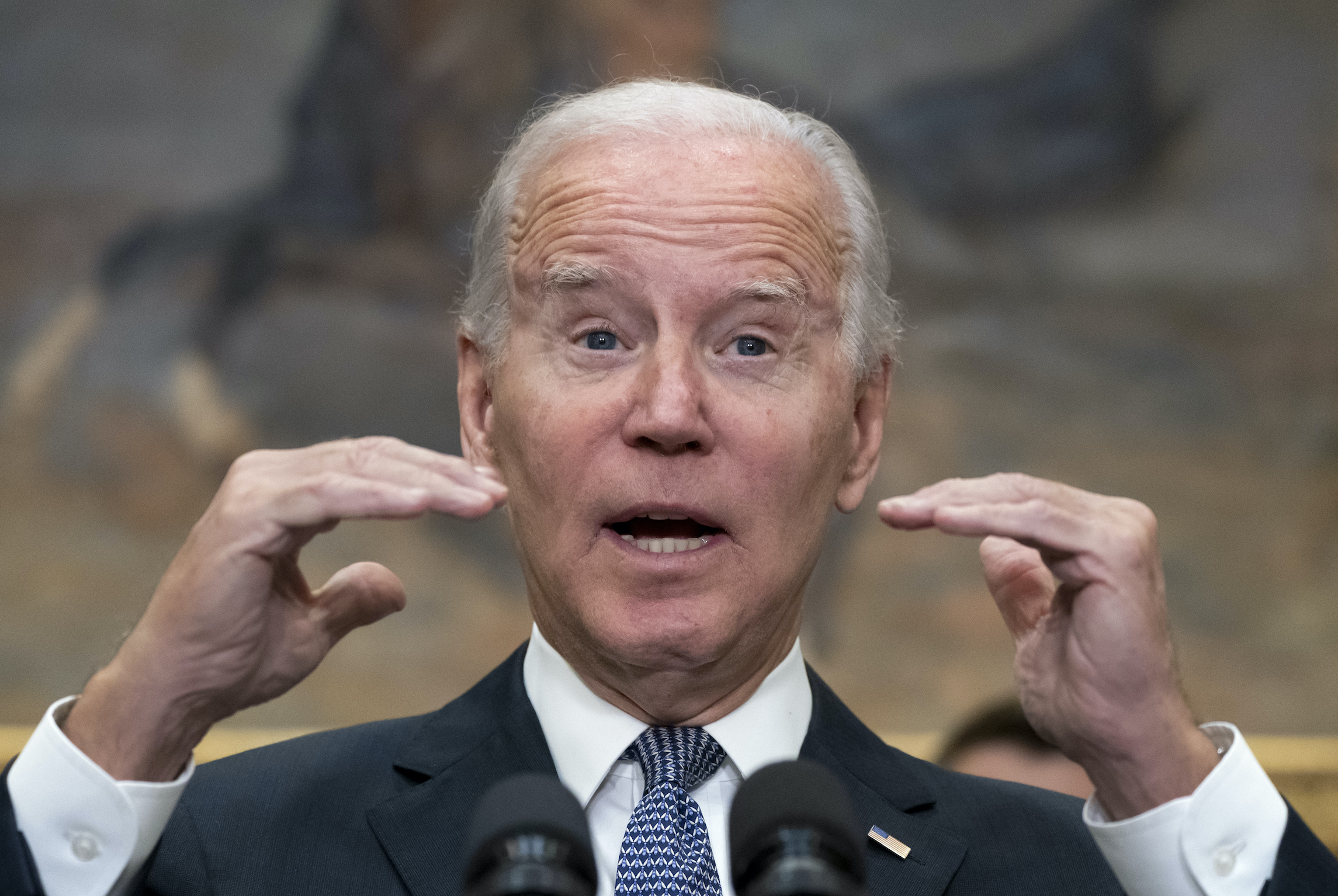 Biden says it would be ‘irresponsible’ to eliminate debt ceiling, as some Democrats want
