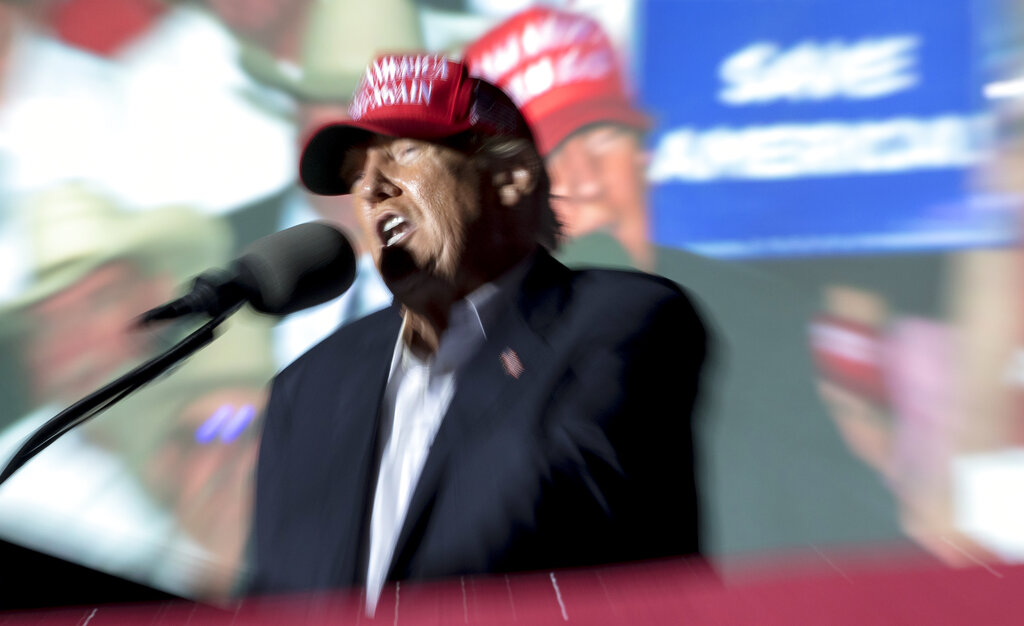 Trump packs schedule with rallies in key states before midterm elections