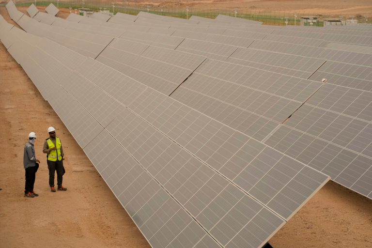 Commerce investigation concludes Chinese solar companies are skirting tariffs