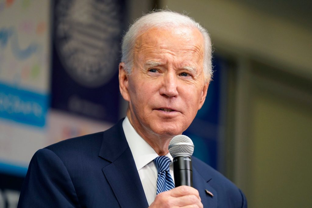 Biden skips over critical Senate races in late midterm campaign blitz