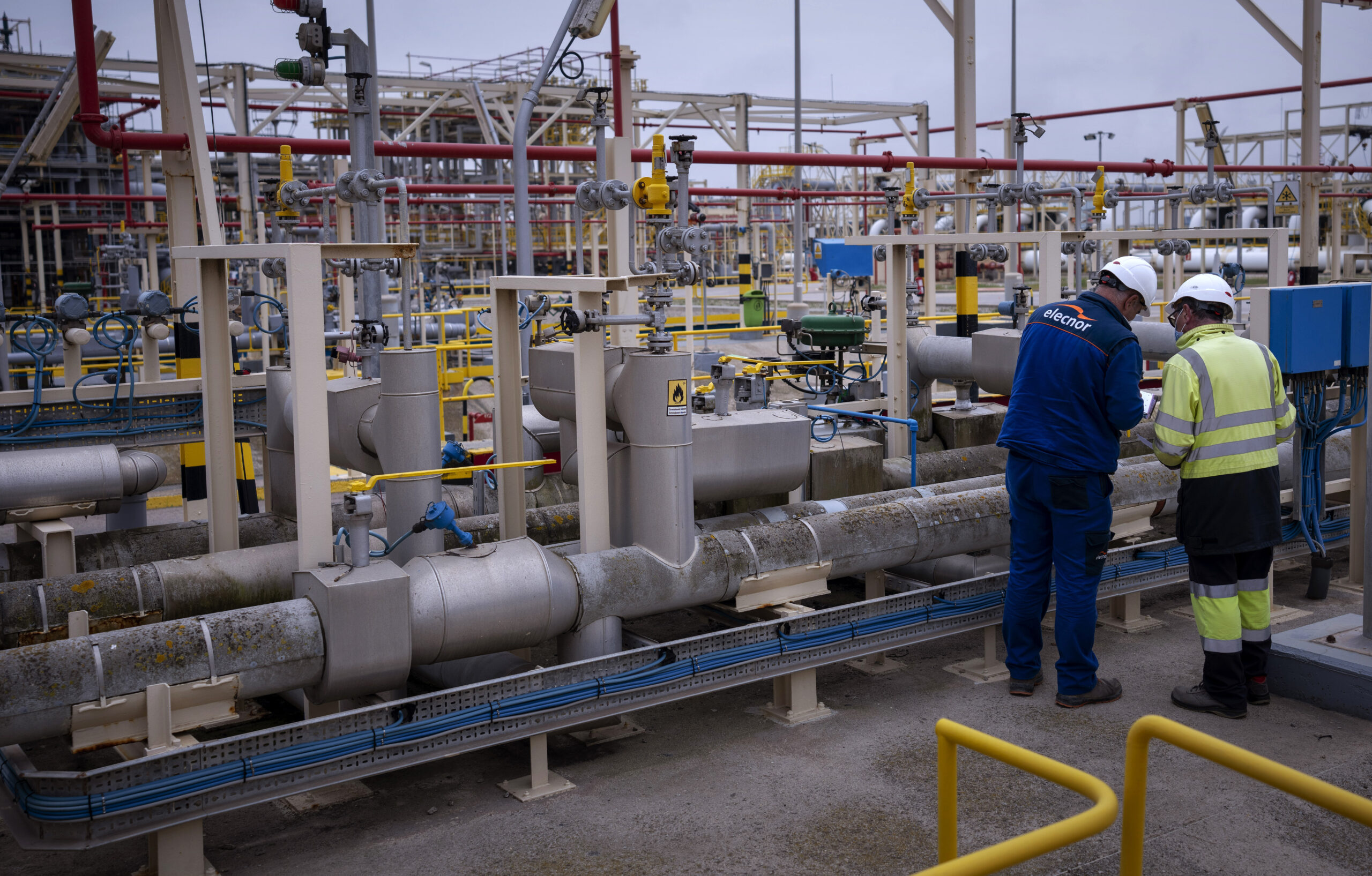 Europe tries to navigate a way out of its natural gas crisis