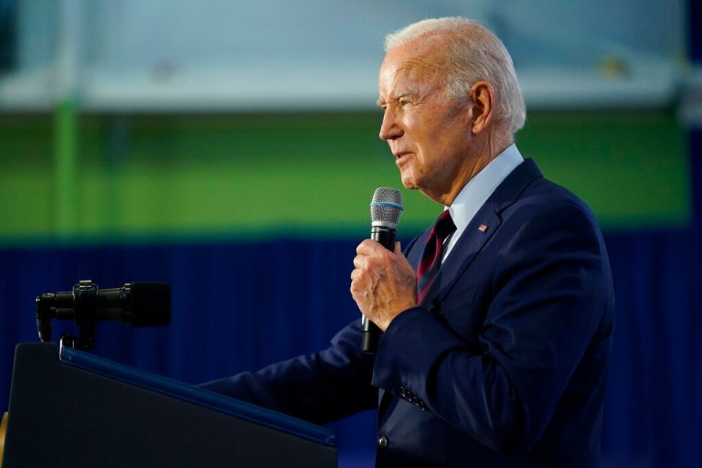 Biden has Democrats ‘slamming their heads on a ceiling’ in search for votes