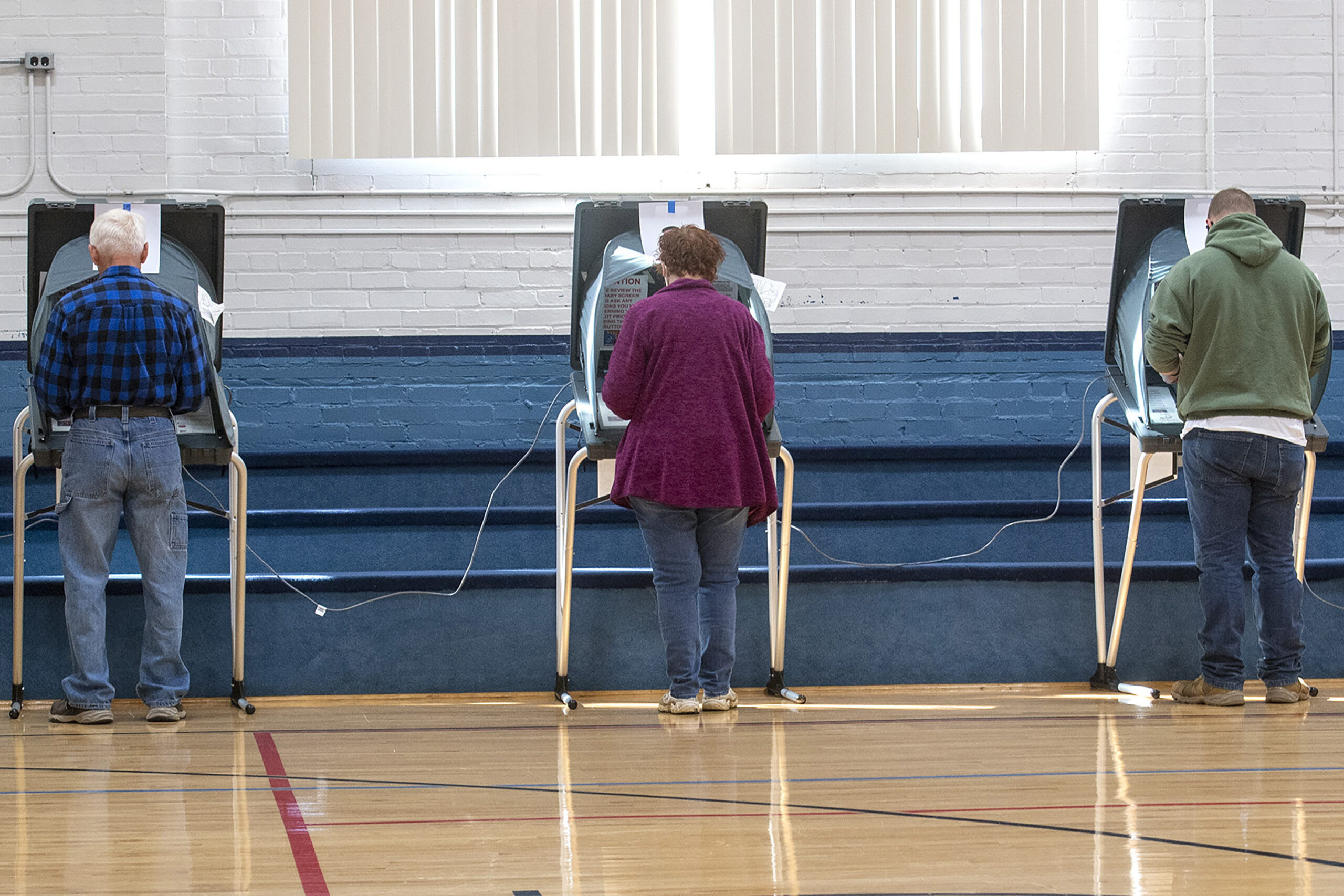 Hundreds of Tennessee voters cast ballots in wrong races due to redistricting confusion