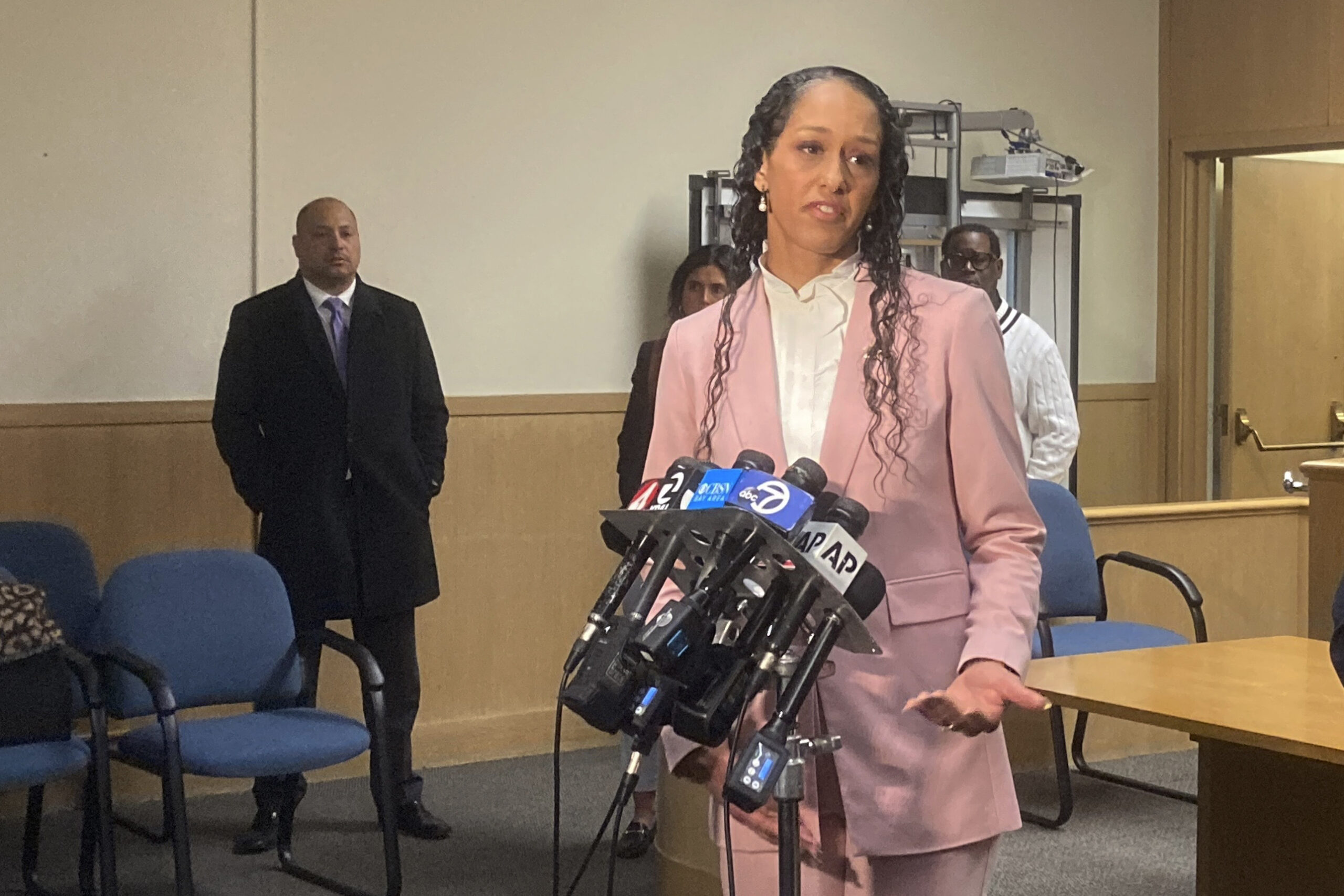 Pelosi Husband Attacked