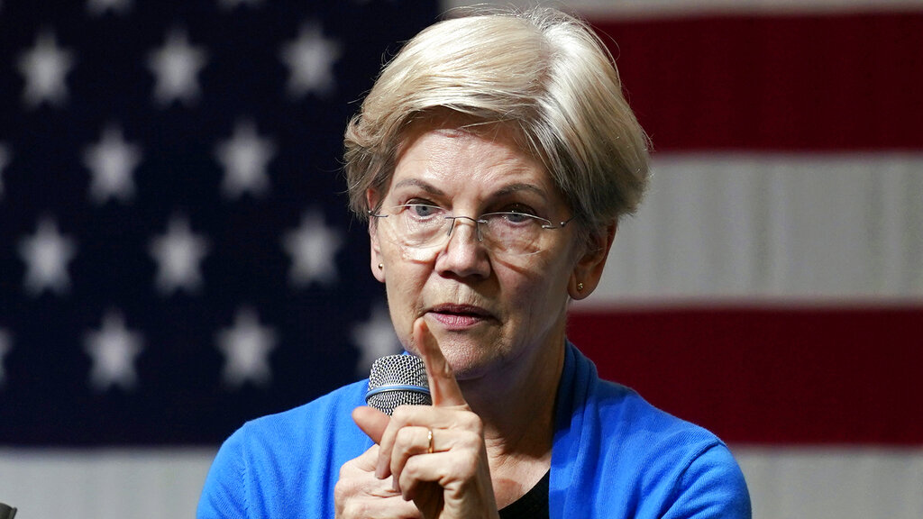 Elizabeth Warren pushes to finalize CFPB’s proposed decrease to credit card fee limit