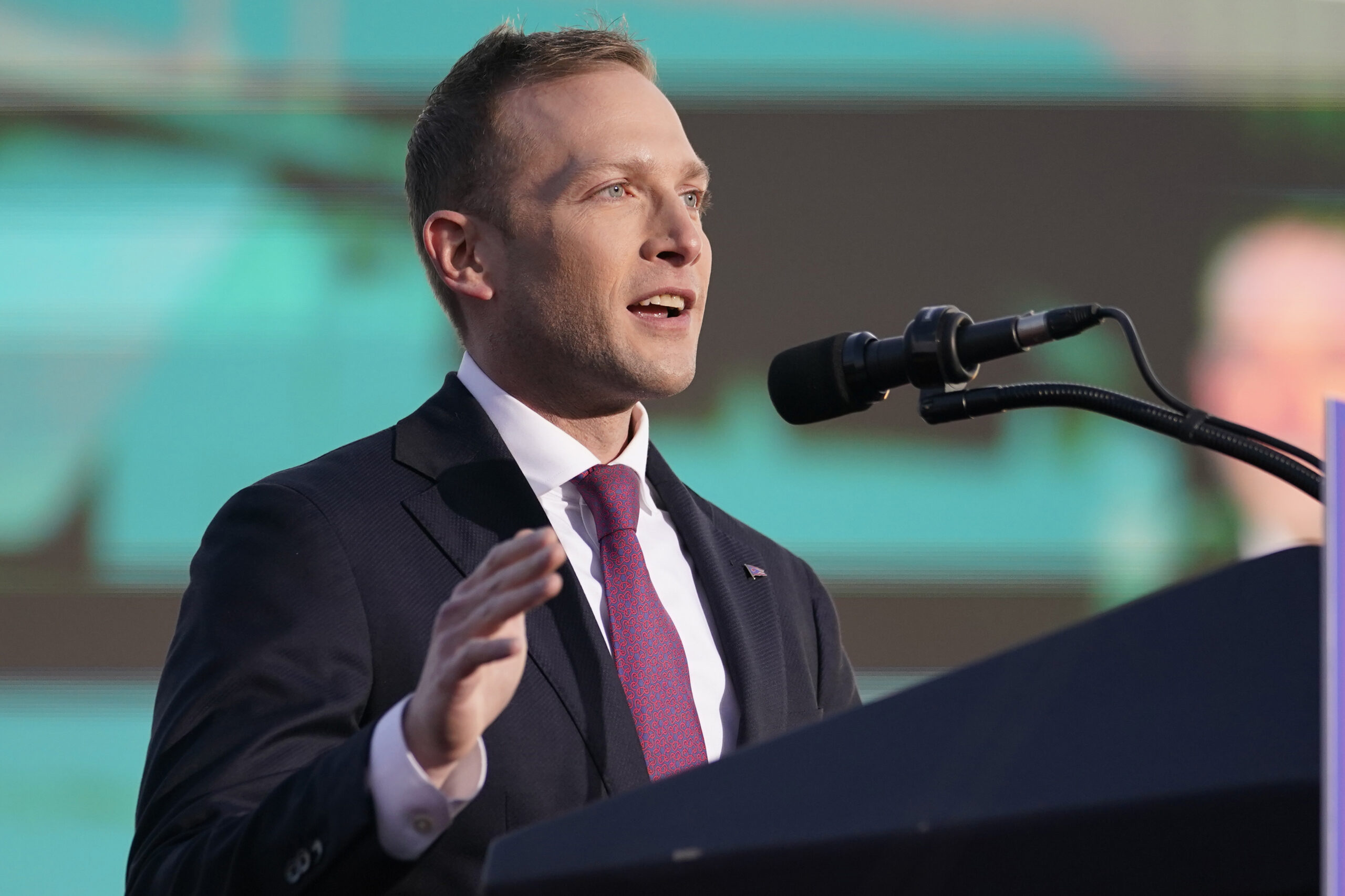 Republican lawmaker apologizes for asking Christian to delete social media post