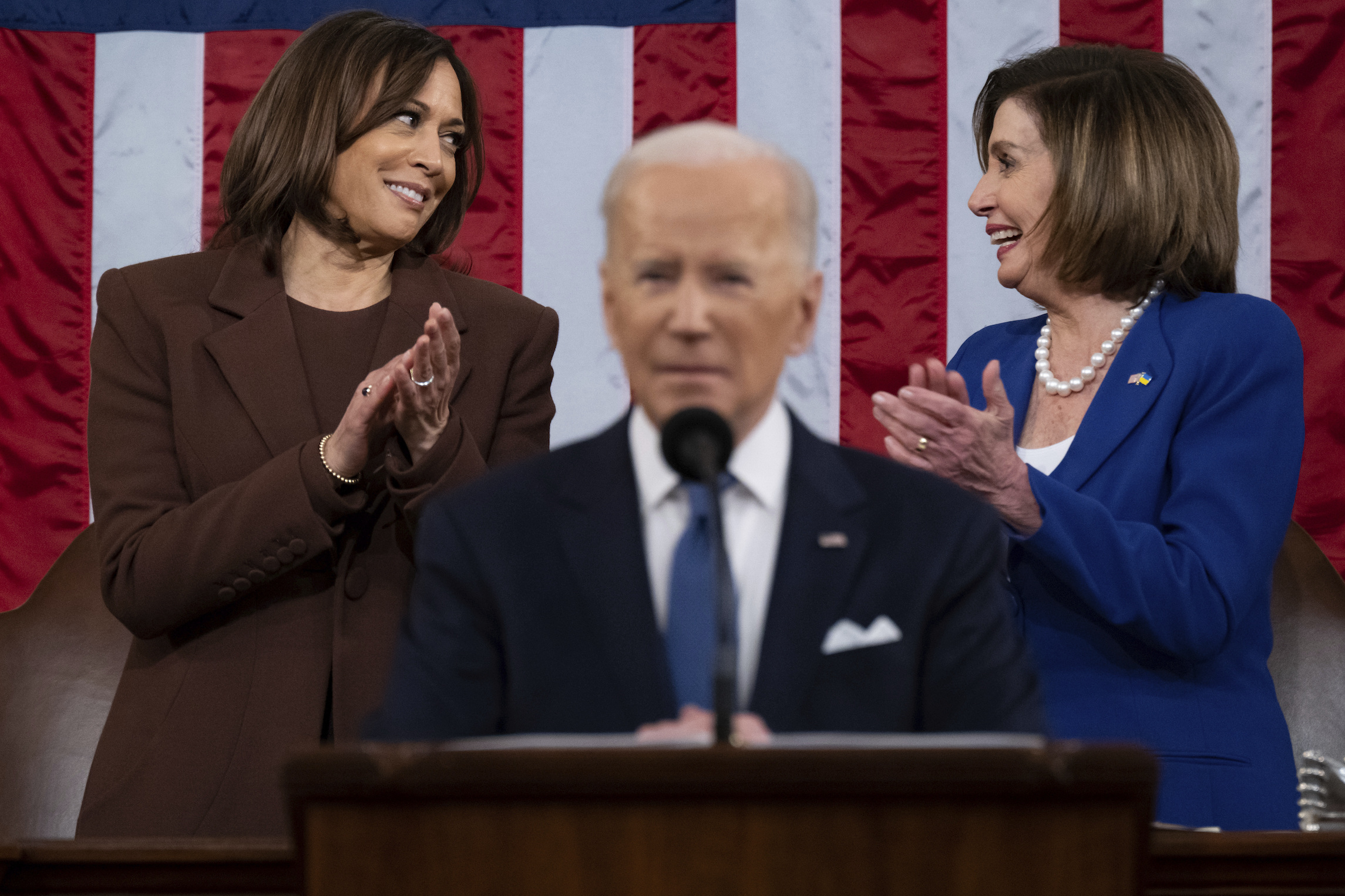 Does Pelosi stepping down give Democrats enough change for Biden to run again?