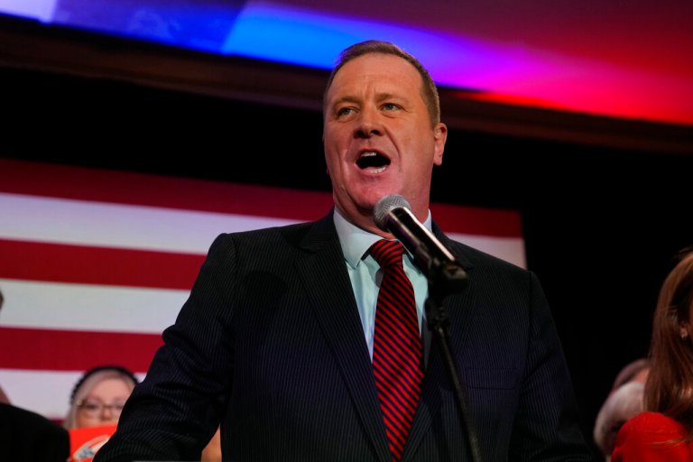 Republican U.S. Sen-Elect Eric Schmitt delivers a victory speech, Tuesday, Nov. 8, 2022, in Maryland Heights, Mo. Schmitt has defeated Democratic challenger Trudy Busch Valentine. 