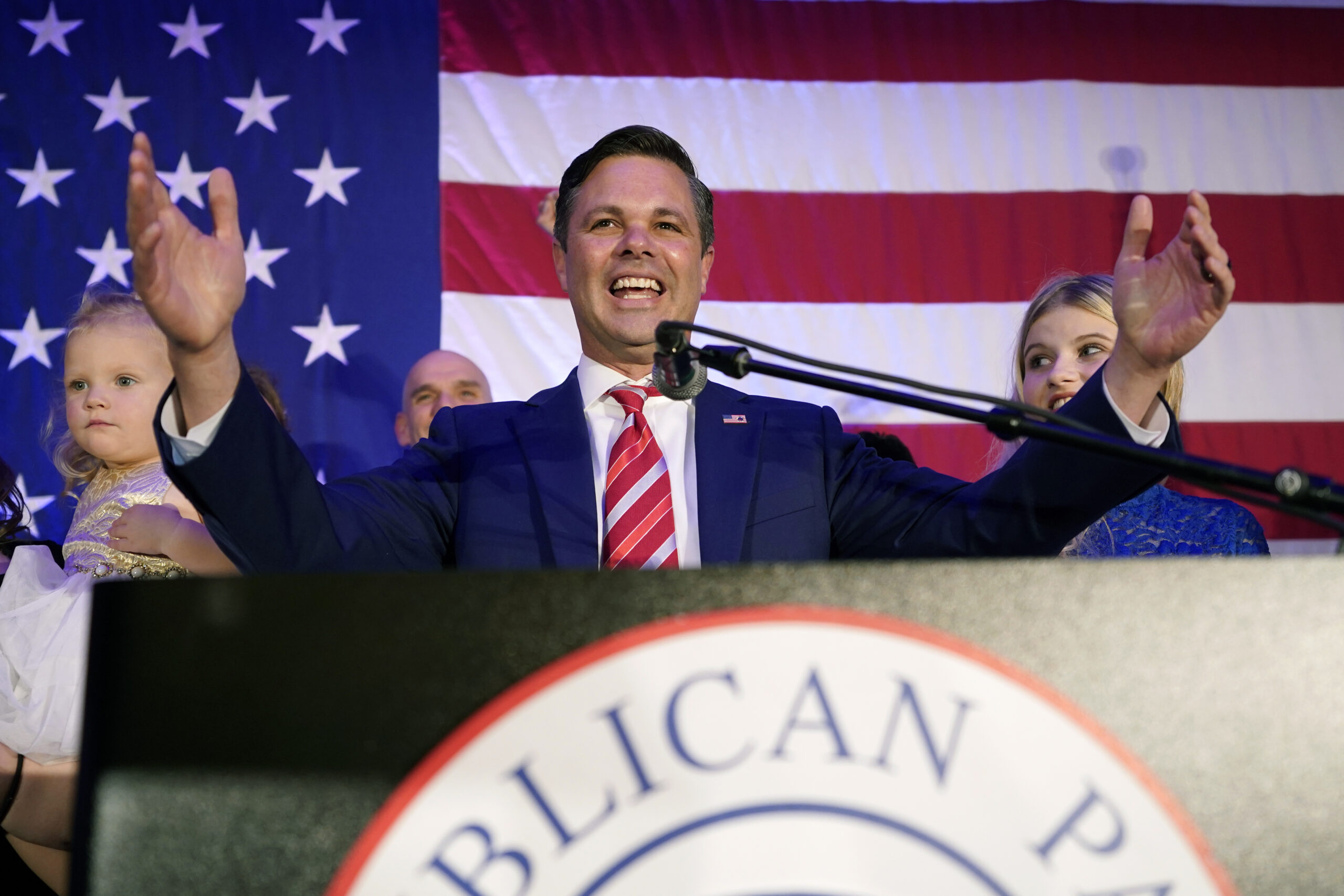Iowa Democrat launches bid for Zach Nunn’s seat in vulnerable district