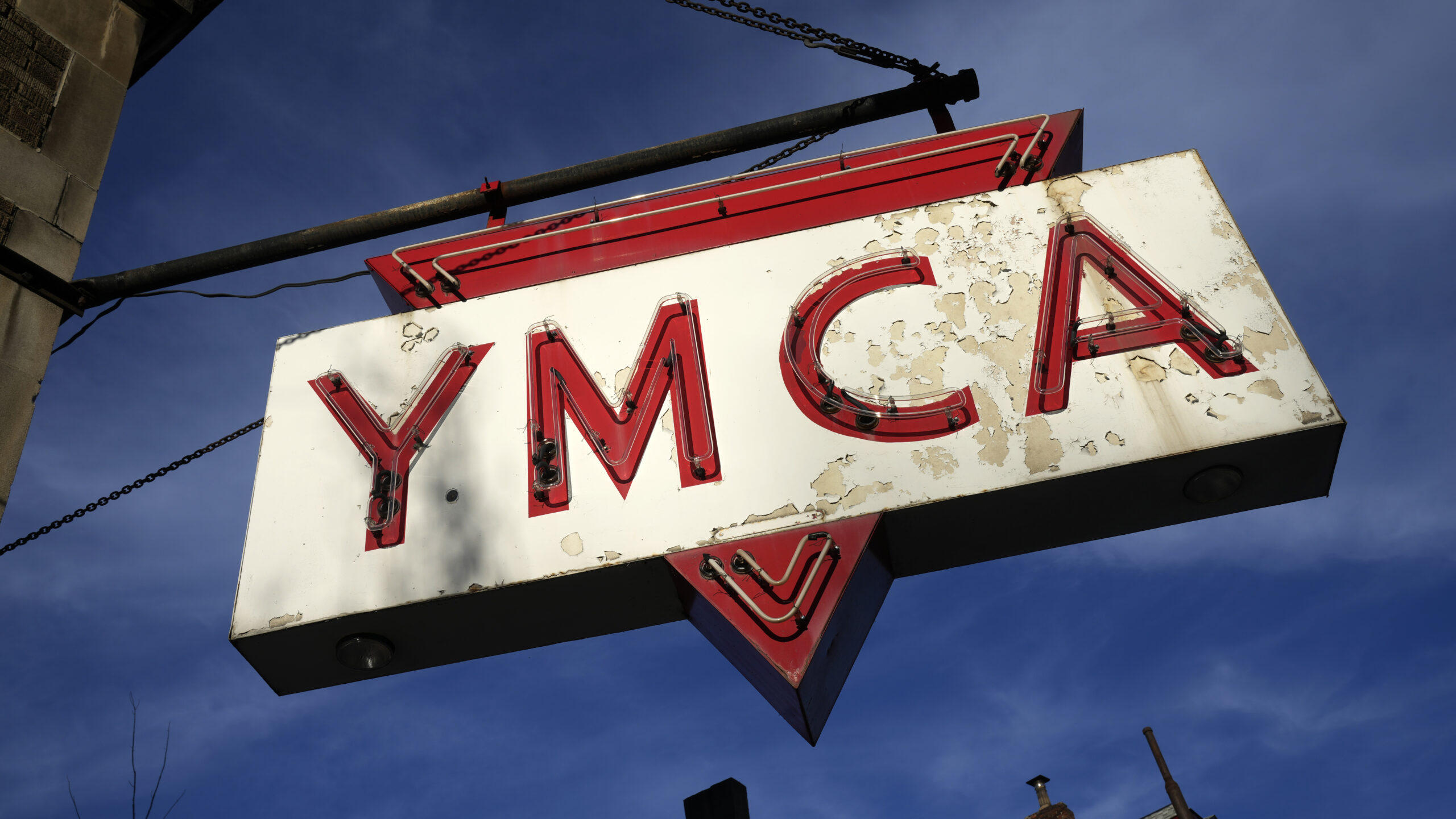 WATCH: Teenage girl cries while recalling transgender woman in YMCA locker room