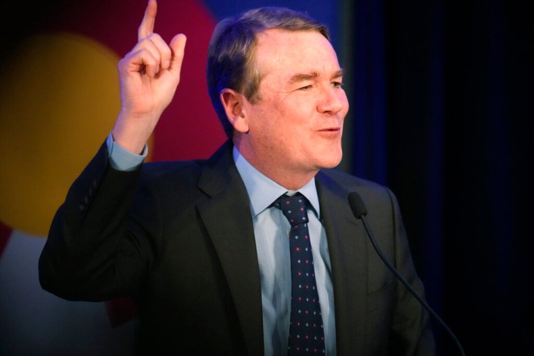 Parents could see $300 monthly payments under proposal Democrats seek to pass in December