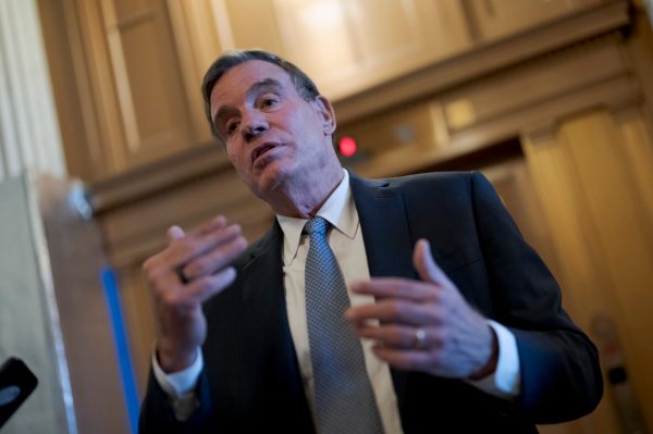 Mark Warner calls for briefing on both Trump and Biden’s document controversies