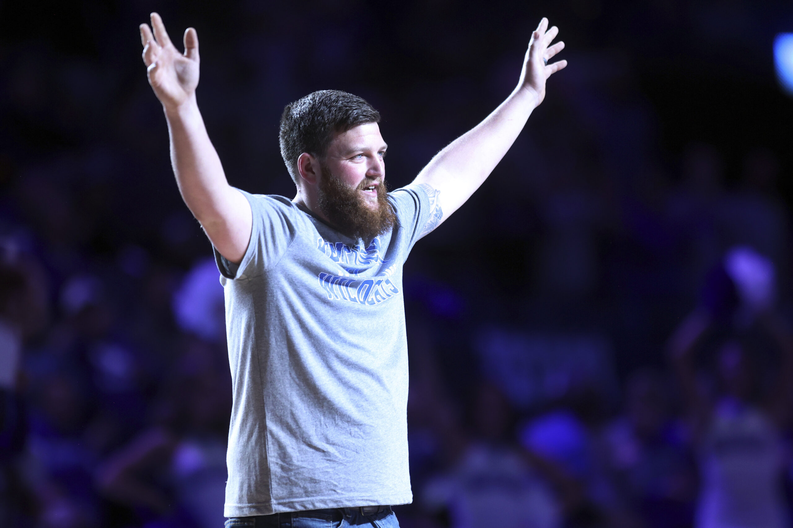 Viral coal miner gets VIP basketball experience, notes importance of fatherhood