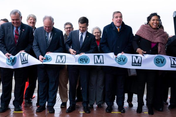 Washington Metro’s expanded Silver Line opens