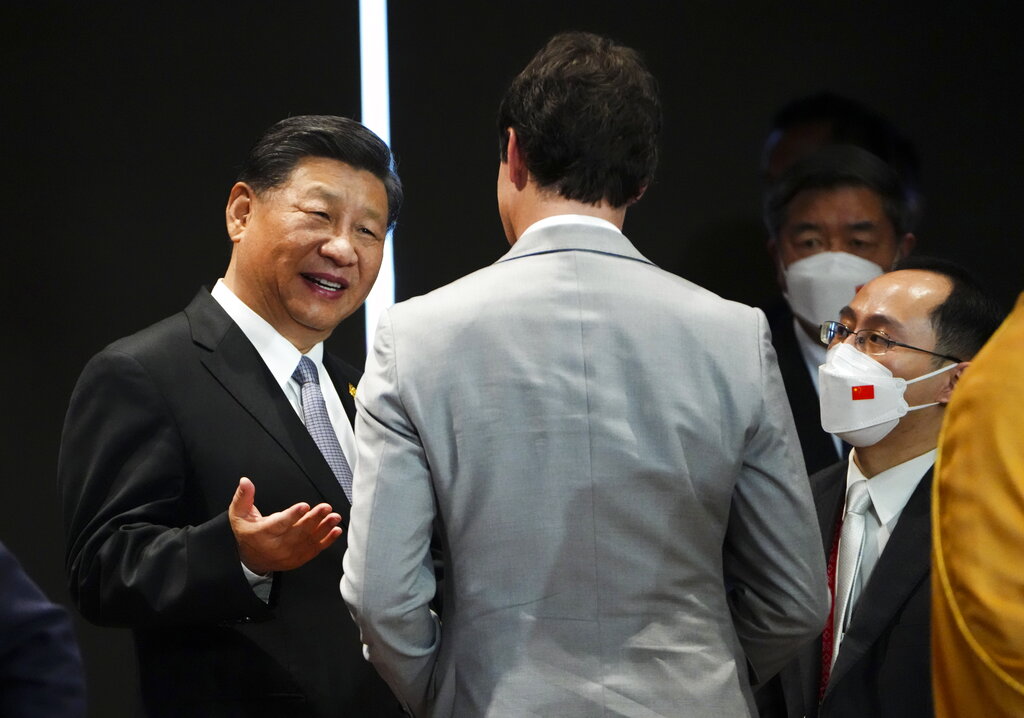 WATCH: Xi Jinping’s mask slips at G-20 as he is filmed reprimanding Justin Trudeau for leaking to the press