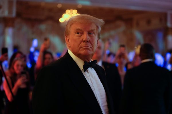Trump legal team hands over classified item to Justice Department: Report