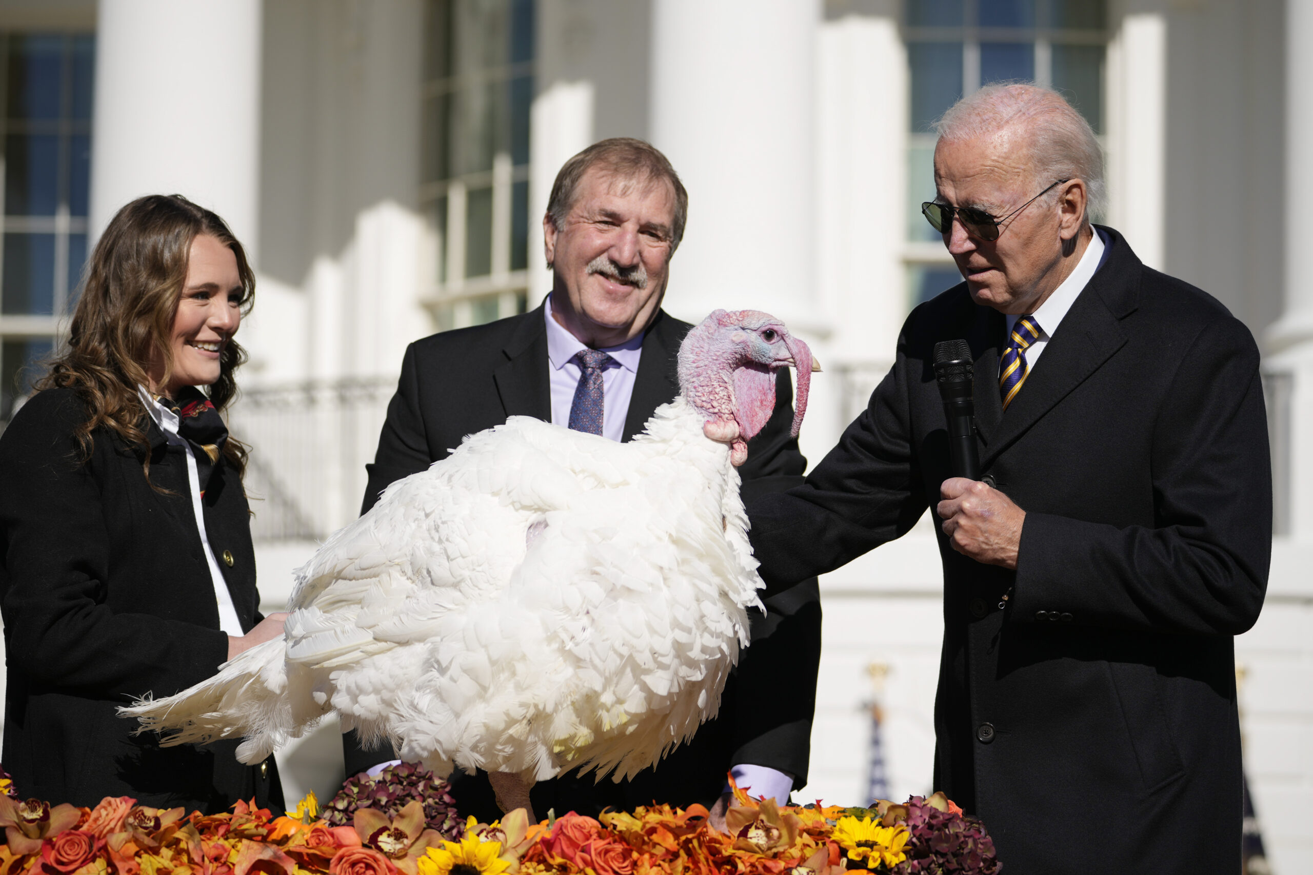 ‘No fowl play’: Biden makes fun of Republicans at Thanksgiving turkey pardoning
