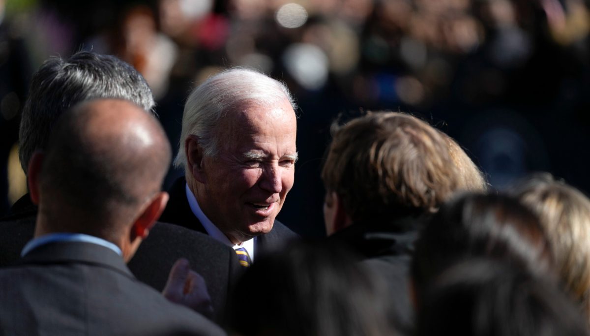 Biden hosts McCarthy at the White House in huddle with congressional ...