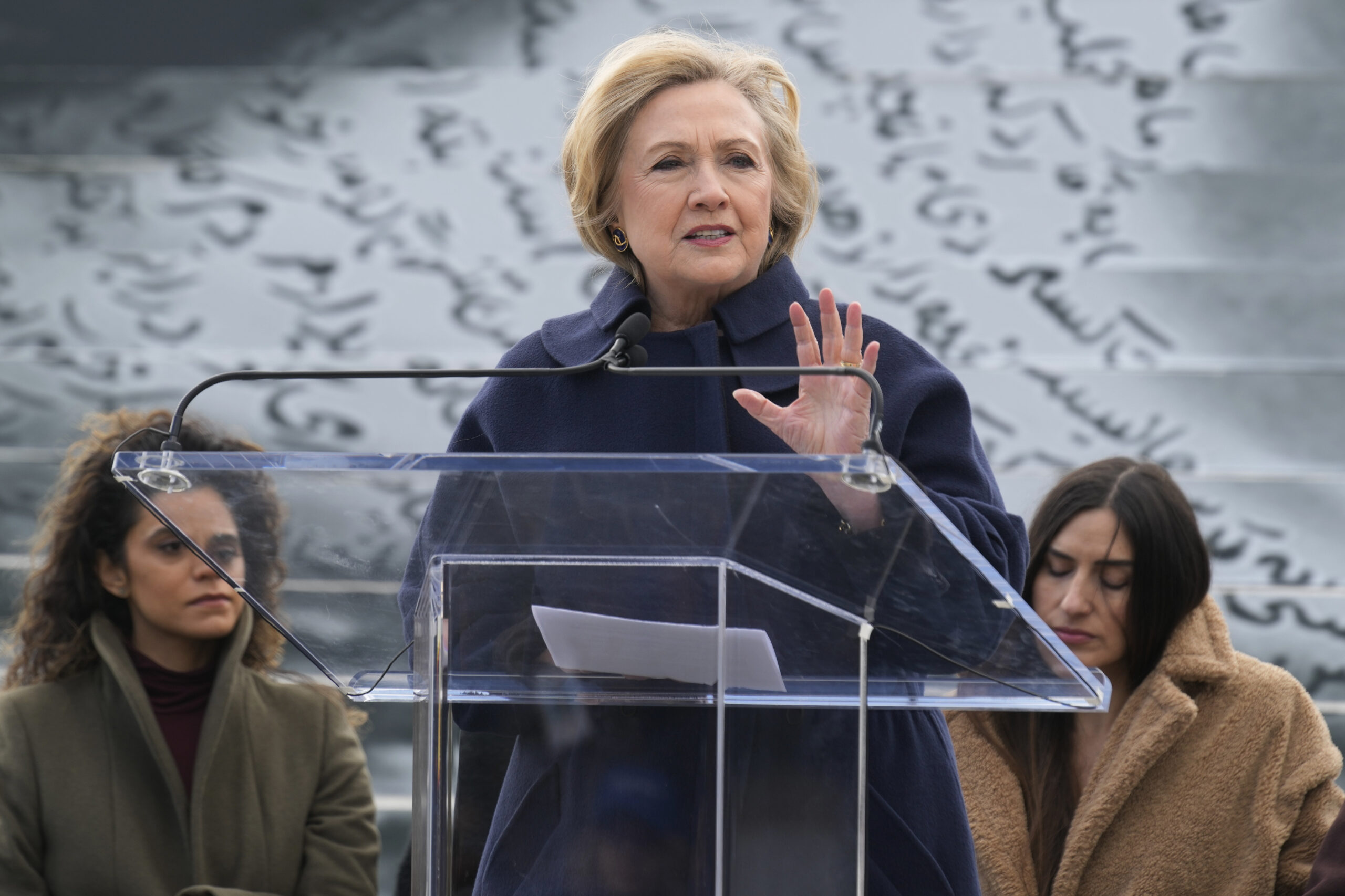 Hillary Clinton likens US to Afghanistan, Sudan for maternal healthcare
