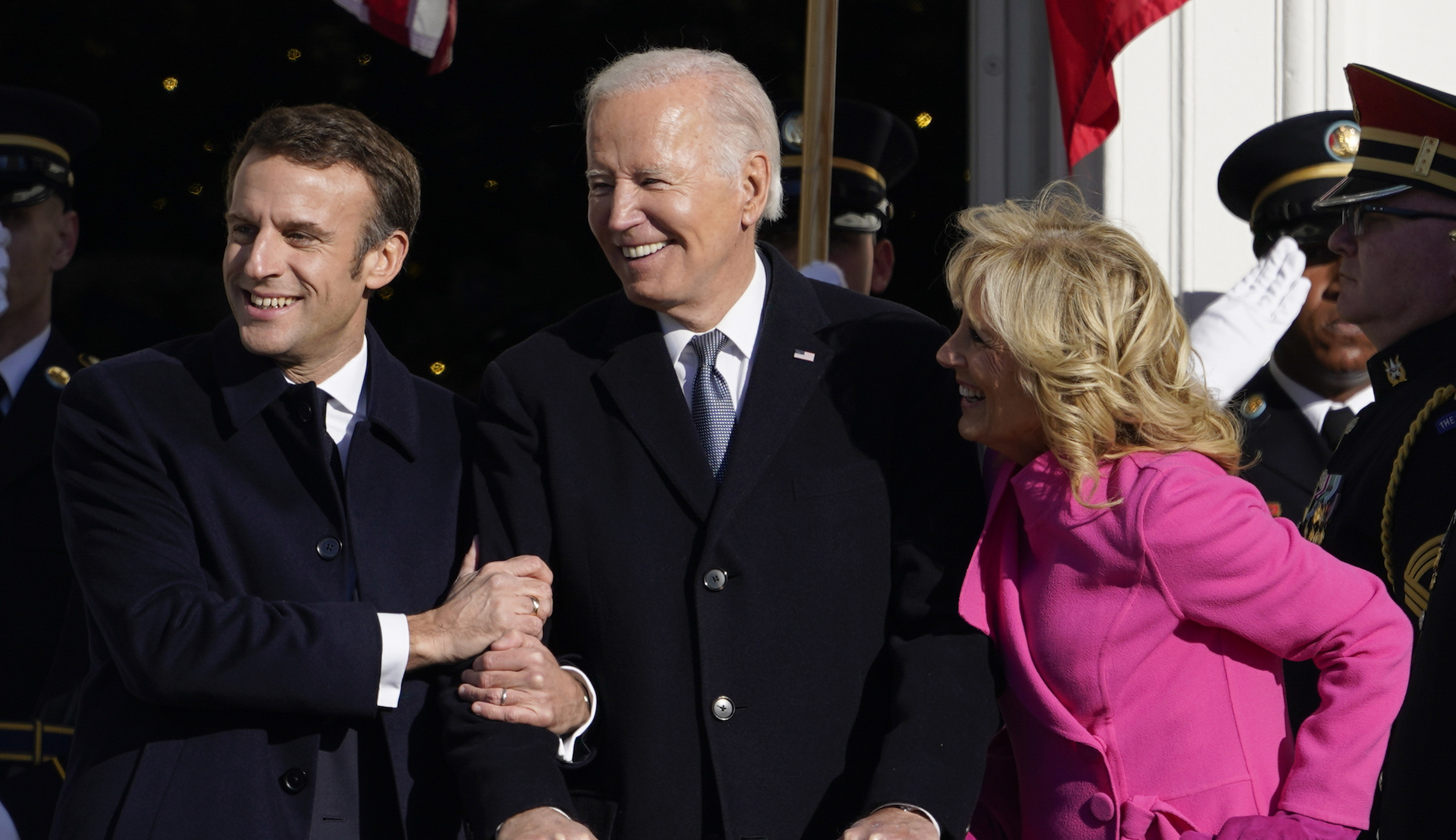 WATCH: Biden fumbles way through Macron’s White House visit